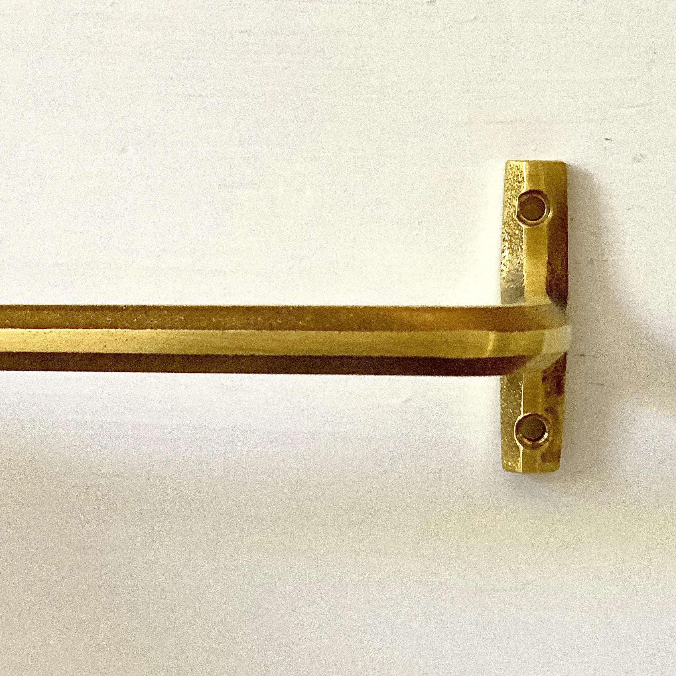 AAC2A2DC-417C-44D7-BC24-383C5AC26681