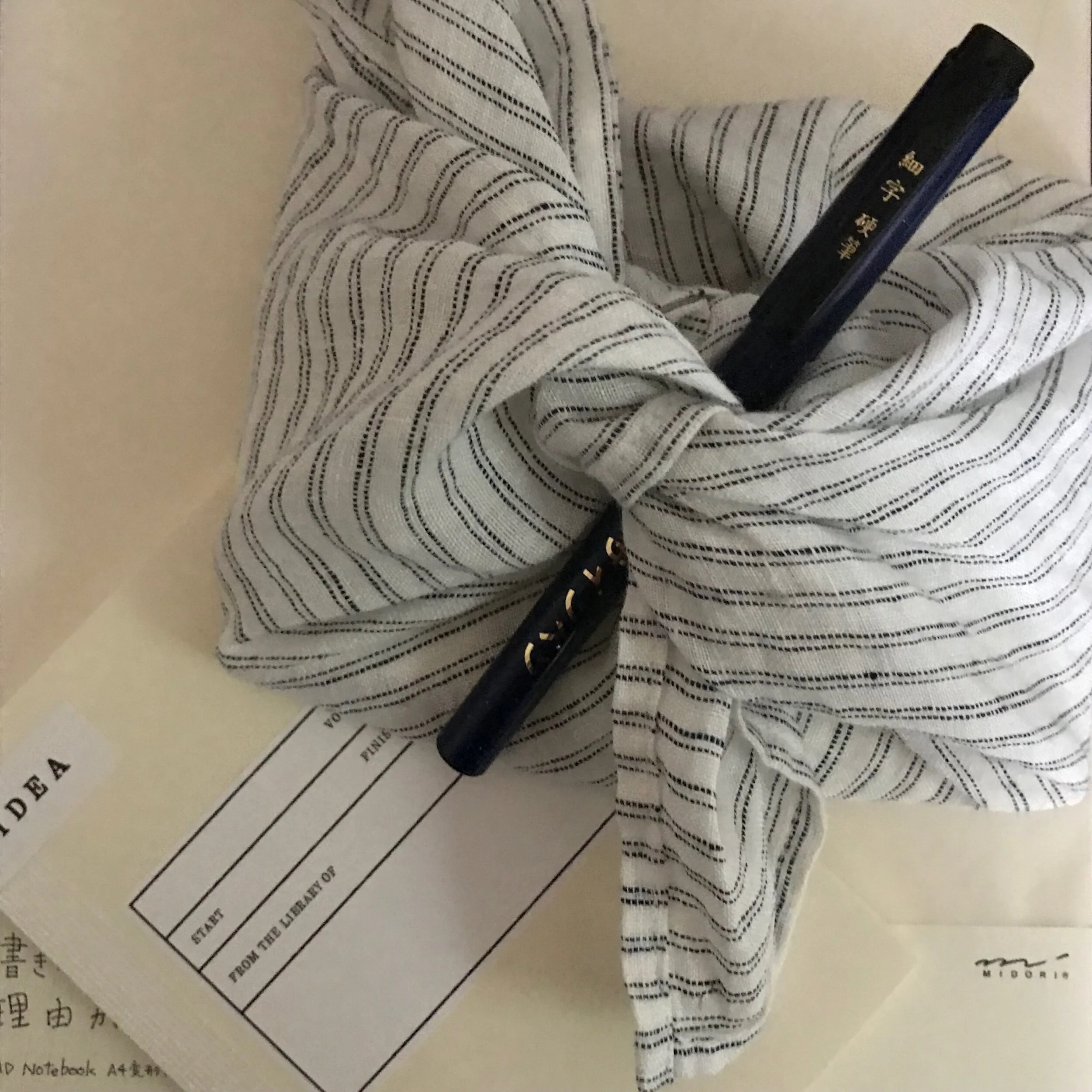 E74BFD78-FA3F-4AA0-A0B2-A5671439C27B