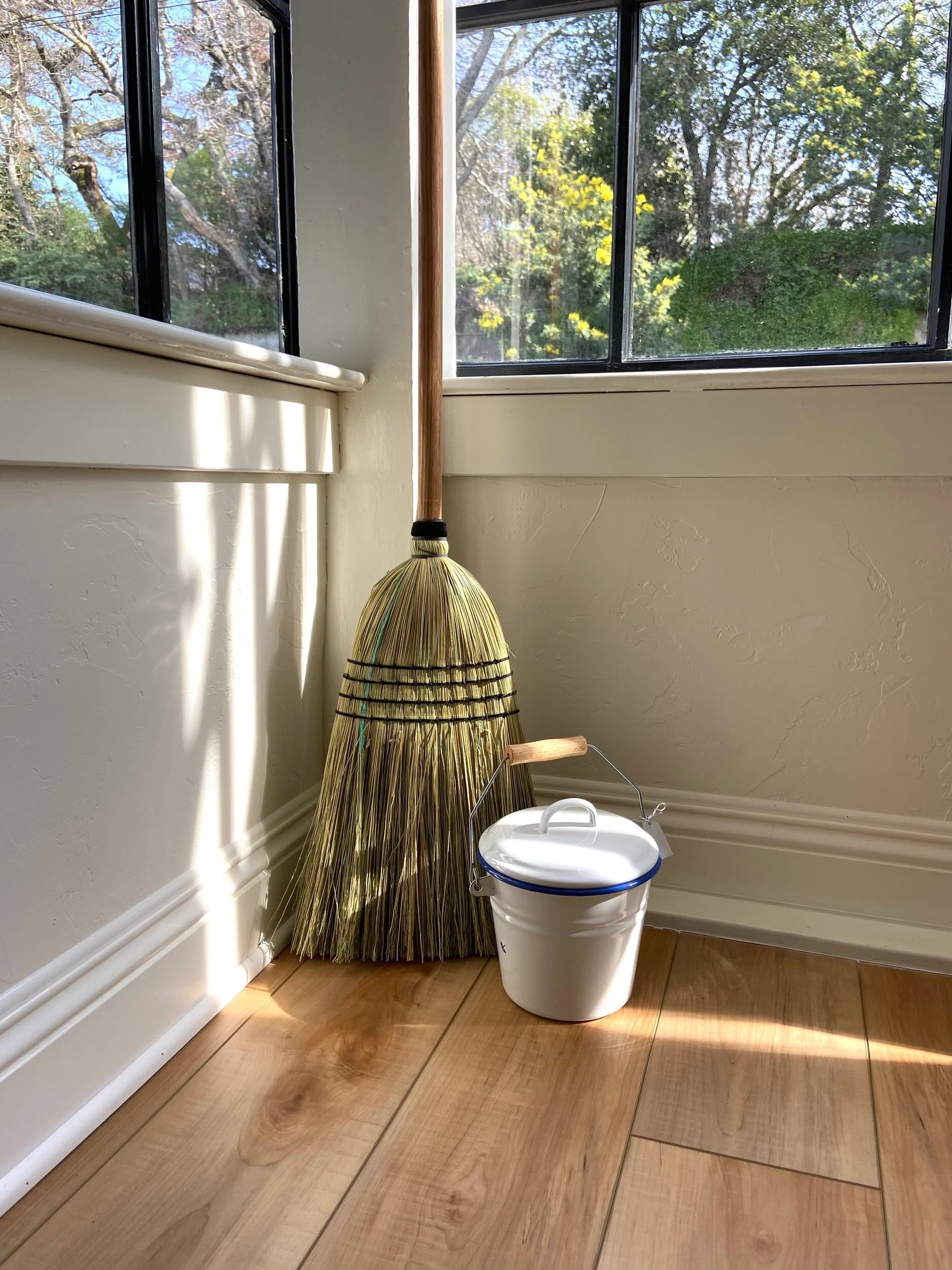 1D6F9EC0-F655-458F-80F9-B4DFD2A78F21