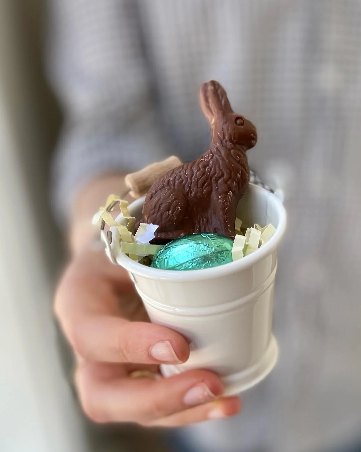 A1B9E7F9-1914-4478-9783-3D5B2DCD480E