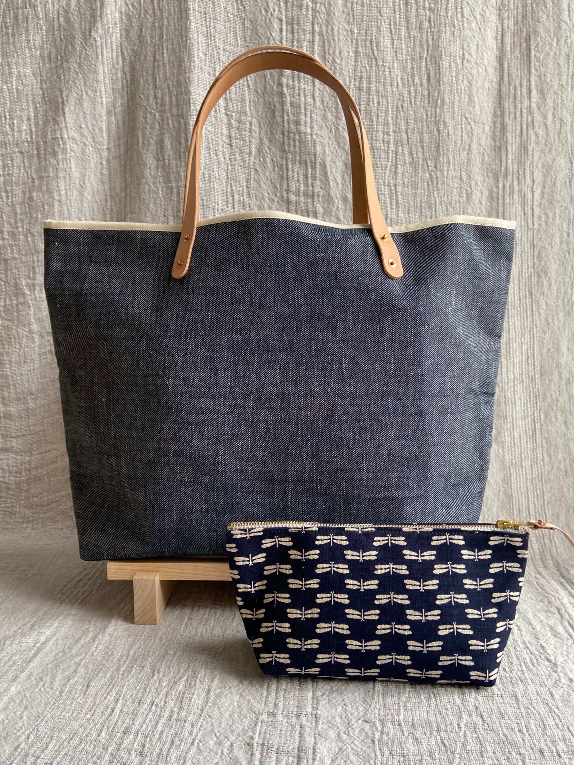 A852C38F-0362-4B97-A97E-6854806B9D95