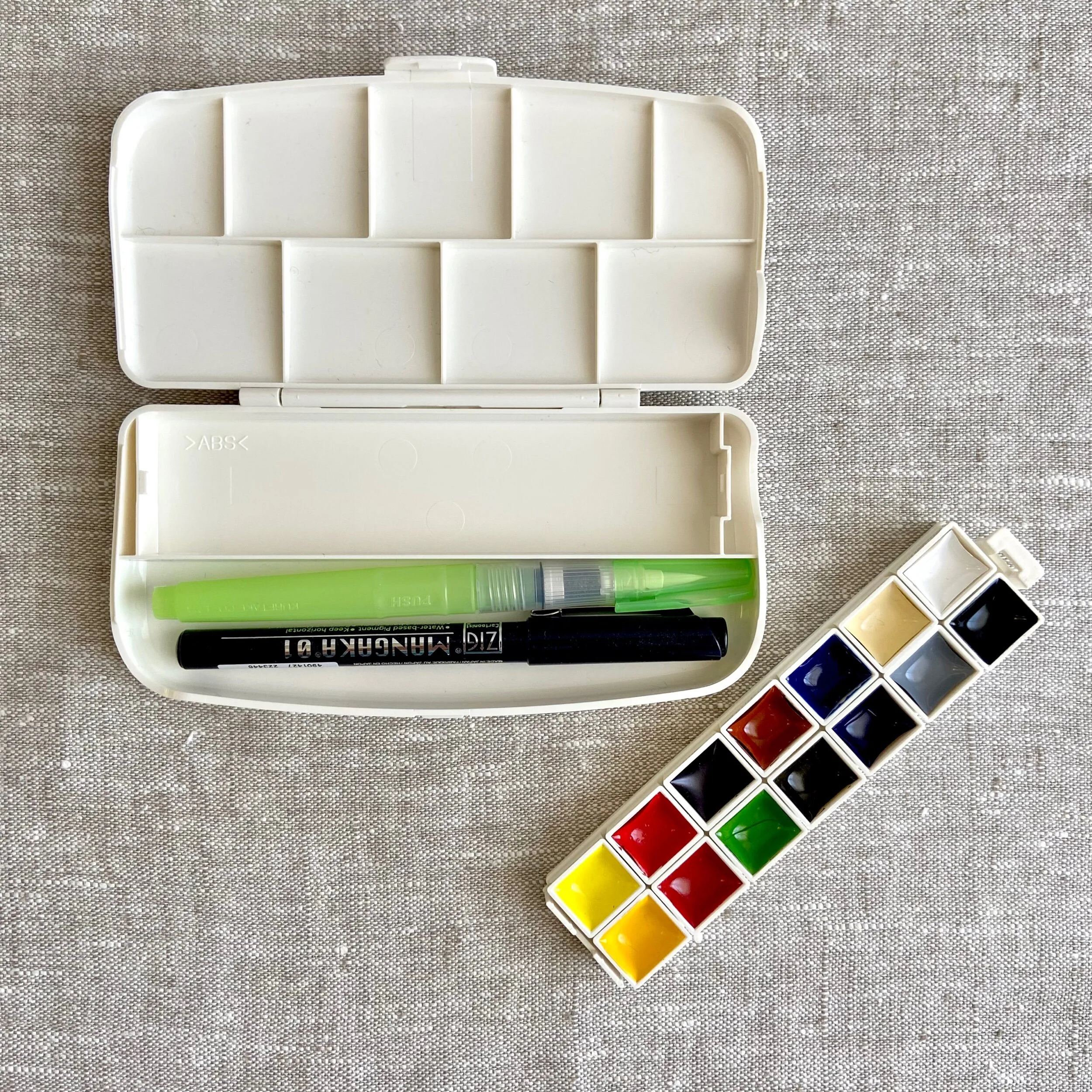 7D9156B5-2872-44EA-A57D-2D0D4C049644