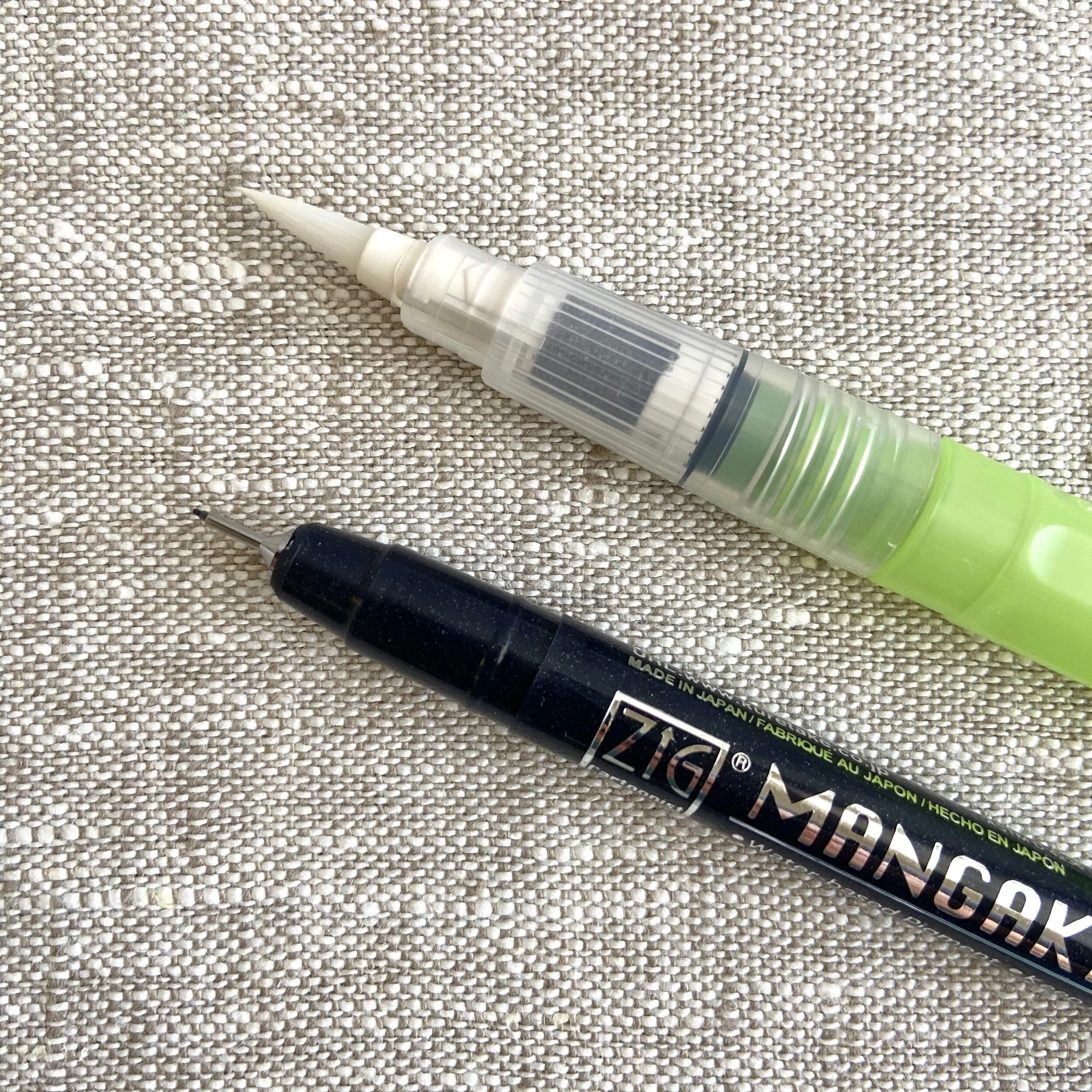 F1221B8C-C5CF-4A4E-AE1E-94D034602333