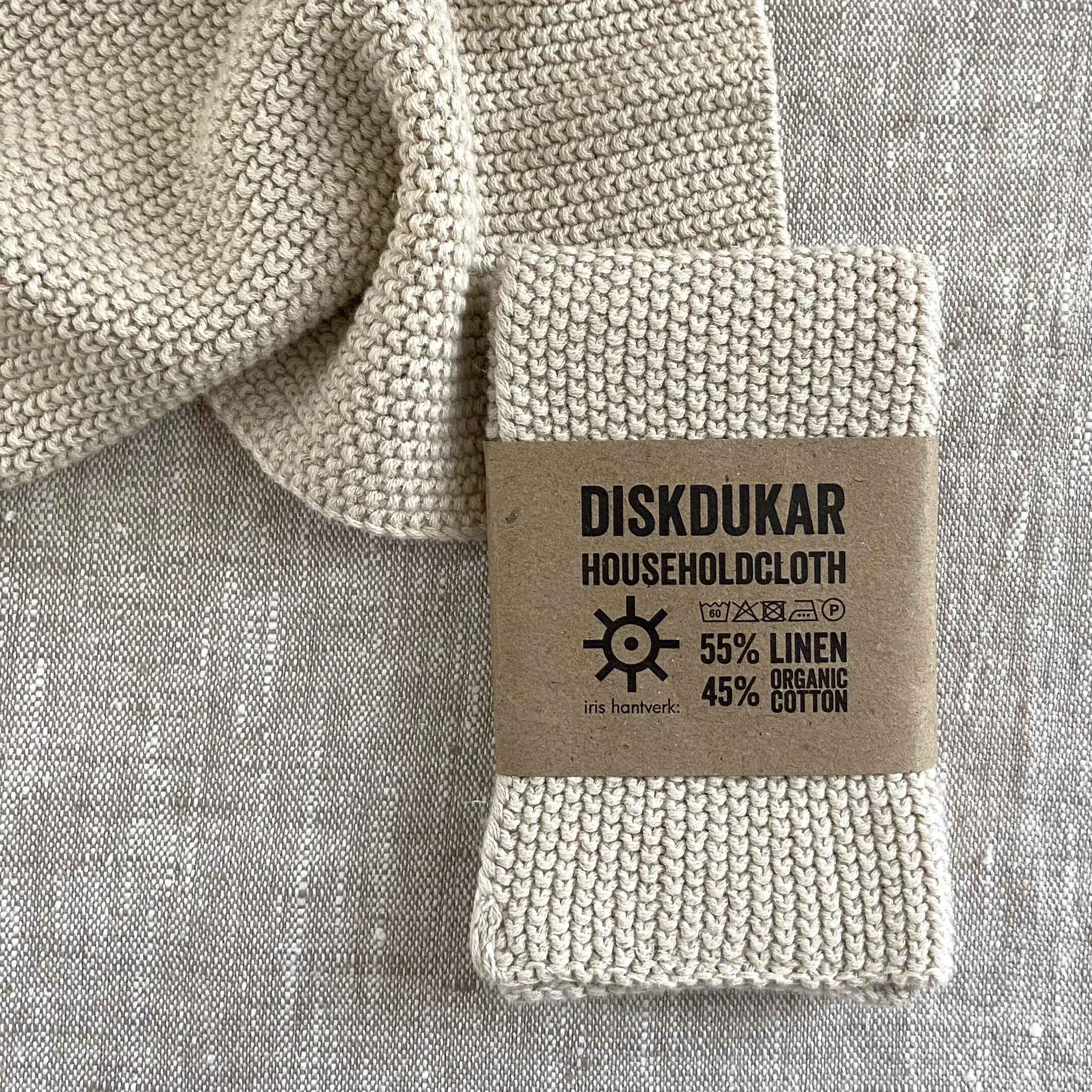 7B274B20-533F-4CB4-80DF-0C5571FE6A87