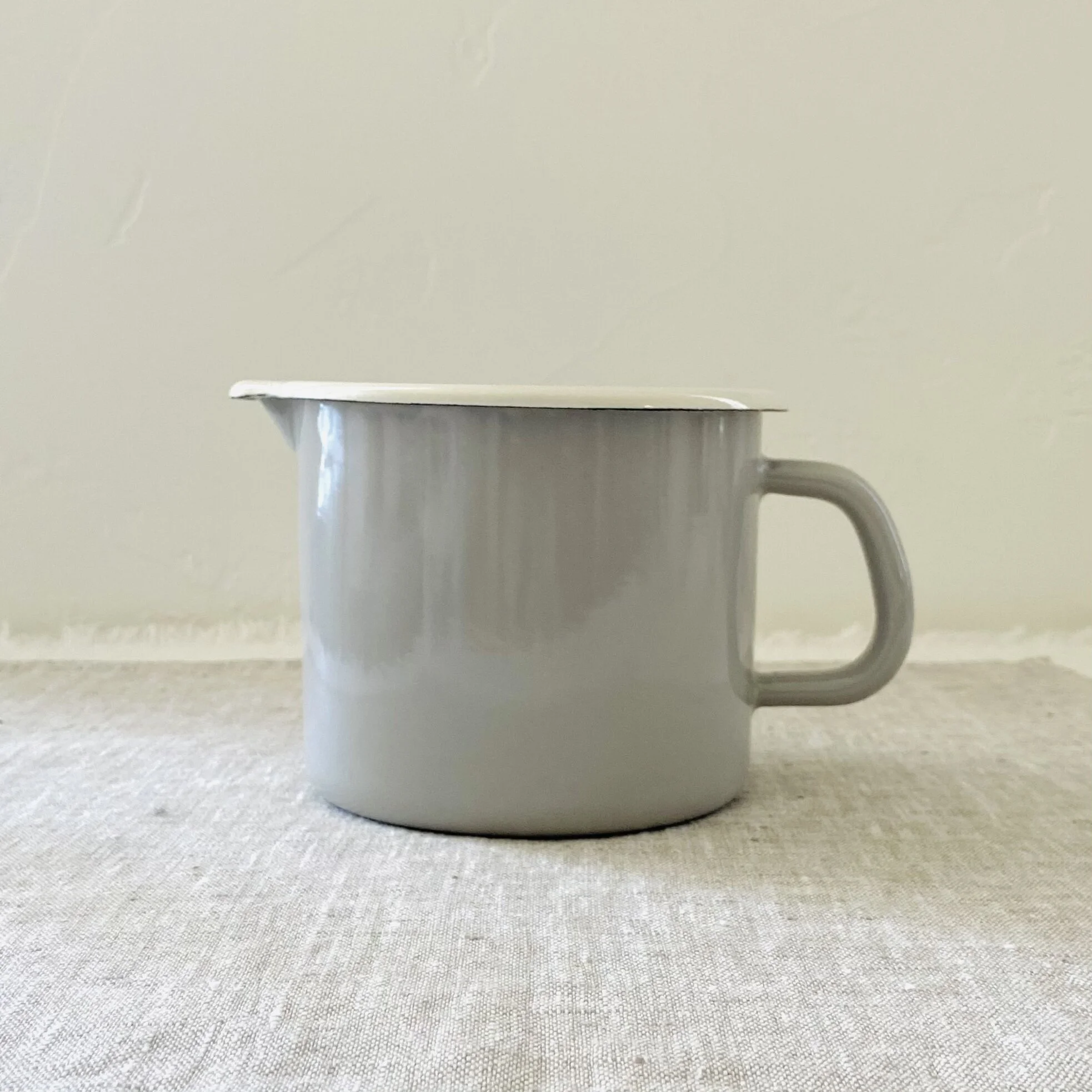 466F9B43-59BA-4A2F-92FA-A8C38DE266EB