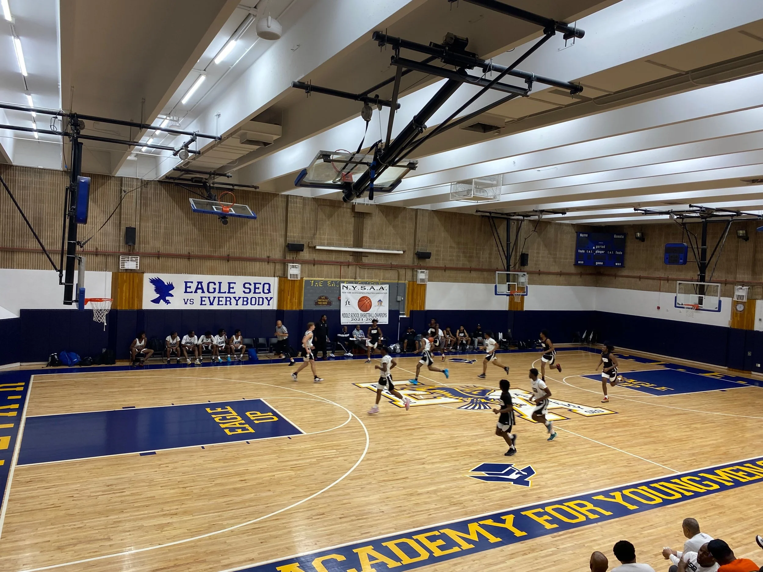 Team Gotham Hoops Completes Comeback in IS8 Opener
