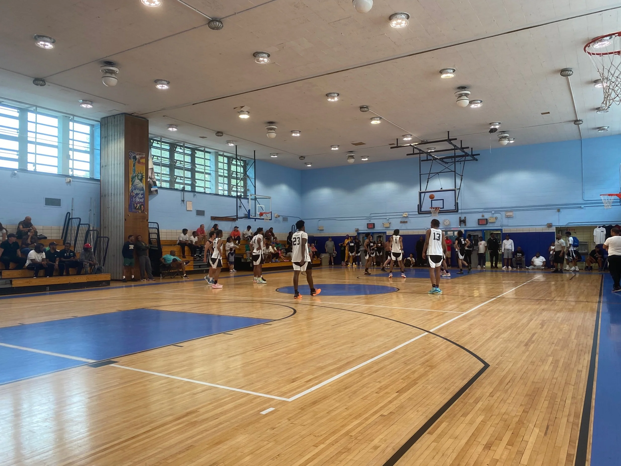 Team Gotham Hoops Defeats Stevenson HS, Falls to Difference Makers in Round of 16