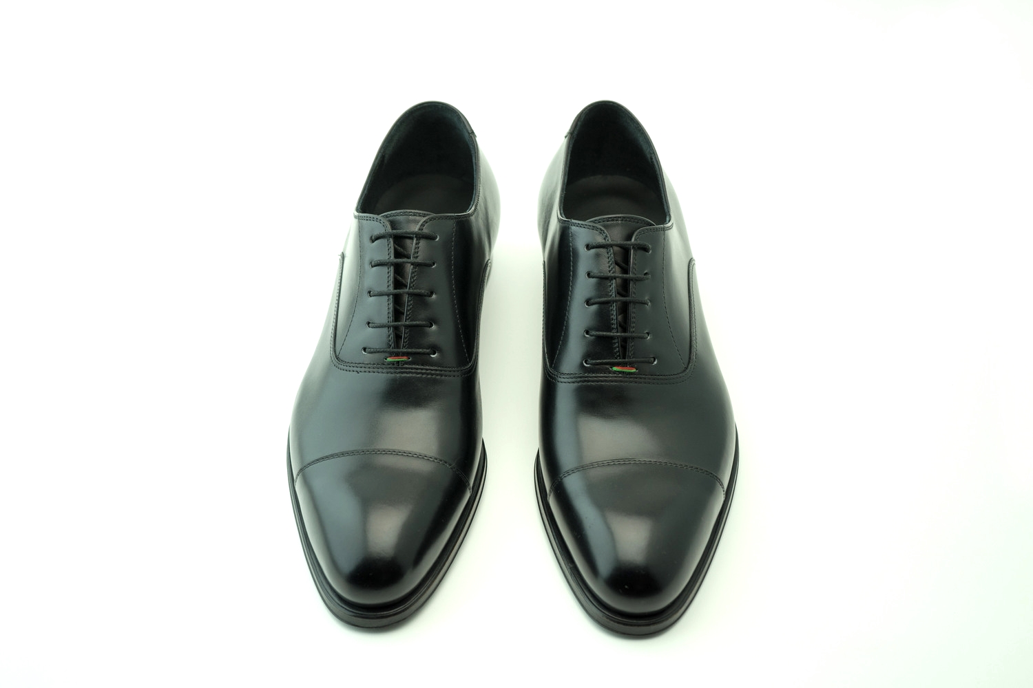 To wear once or twice a week, Keep it on shoetree while not using. Cleaning and maintenance at least once a month. 