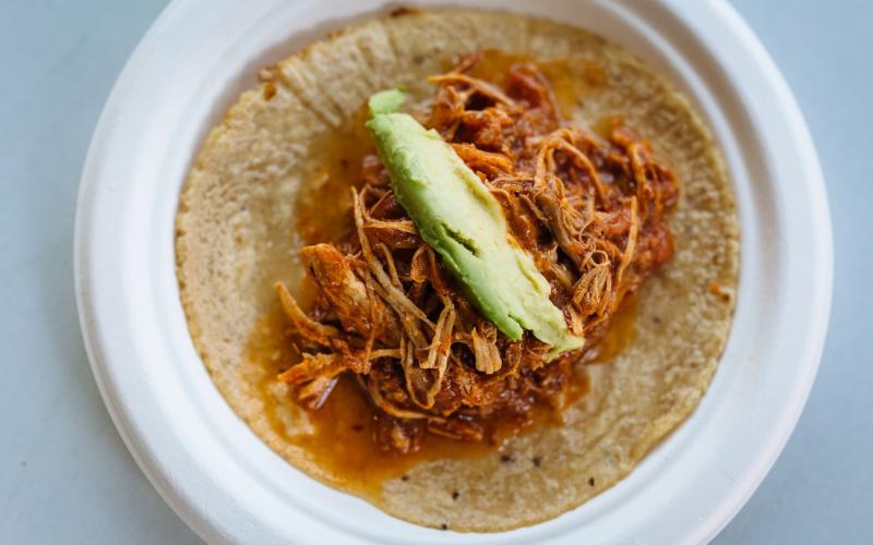 Los Angeles Magazine : We Ranked All 15 Guisados Tacos