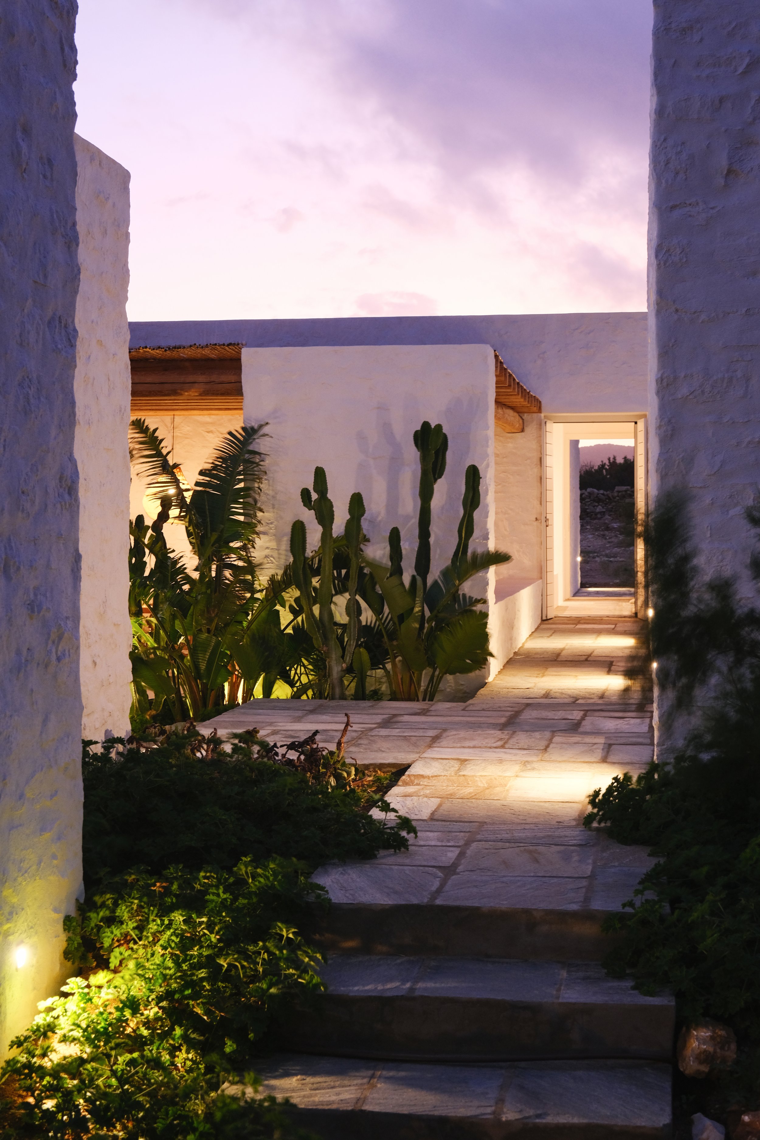9-Herb Garden 18PM.jpg