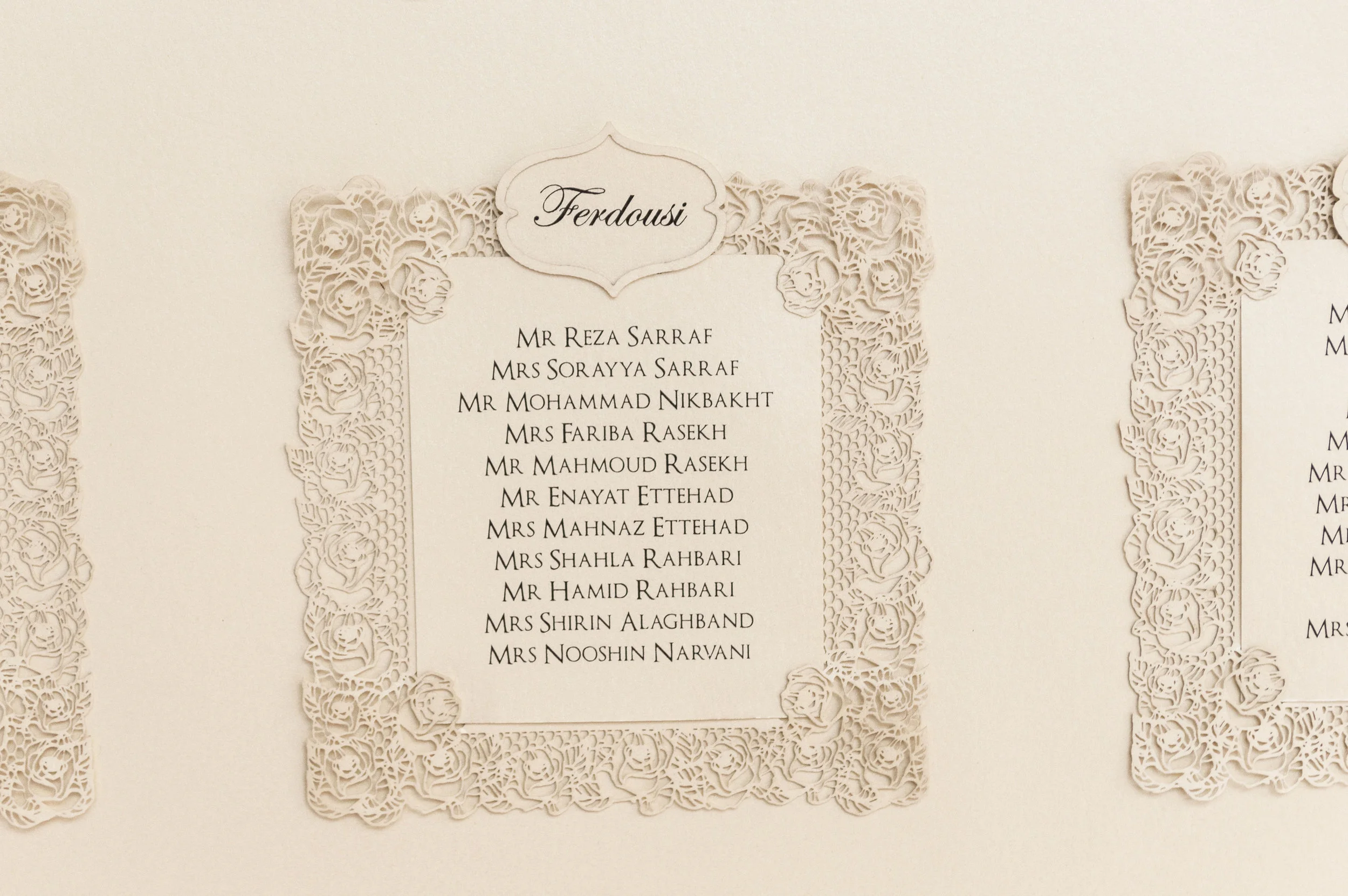rose&lace_wedding_tableplan_5.jpg