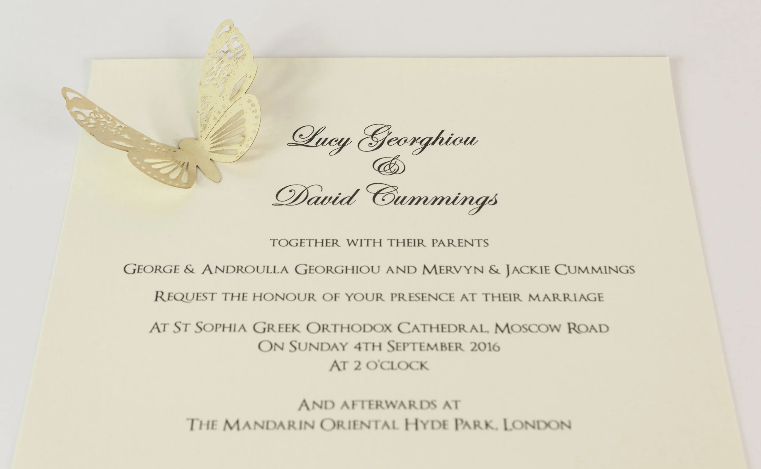 petit_butterfly_weddings_invitation_1.jpg