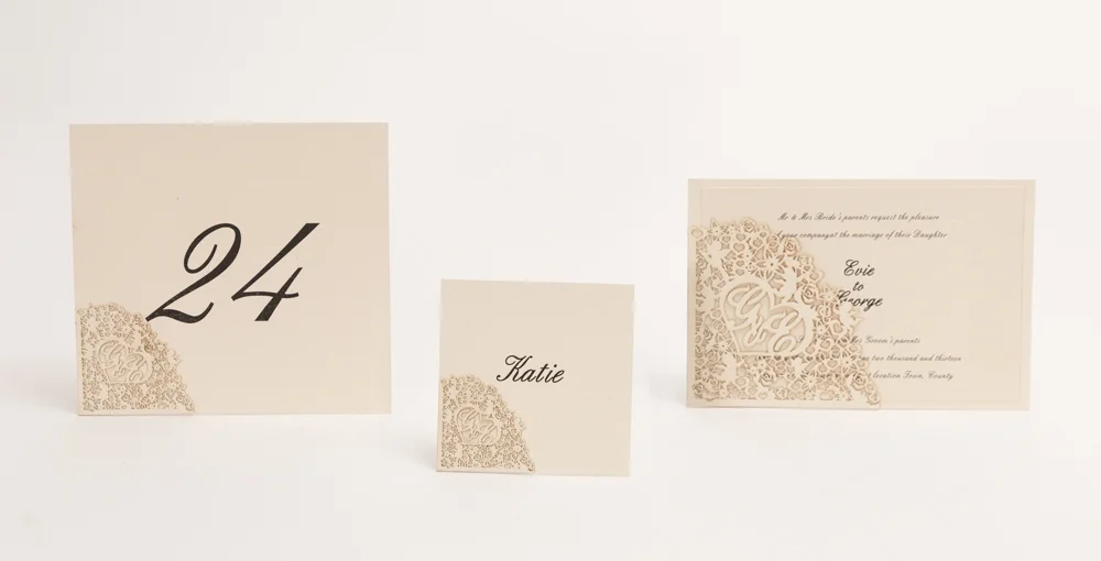 Cherub_Flower_Pocket_Wedding_Invitation (1 of 3).jpg