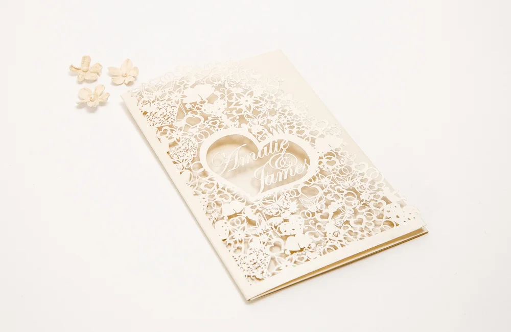 Cherub_flower_wedding_Invitation. (1 of 3).jpg