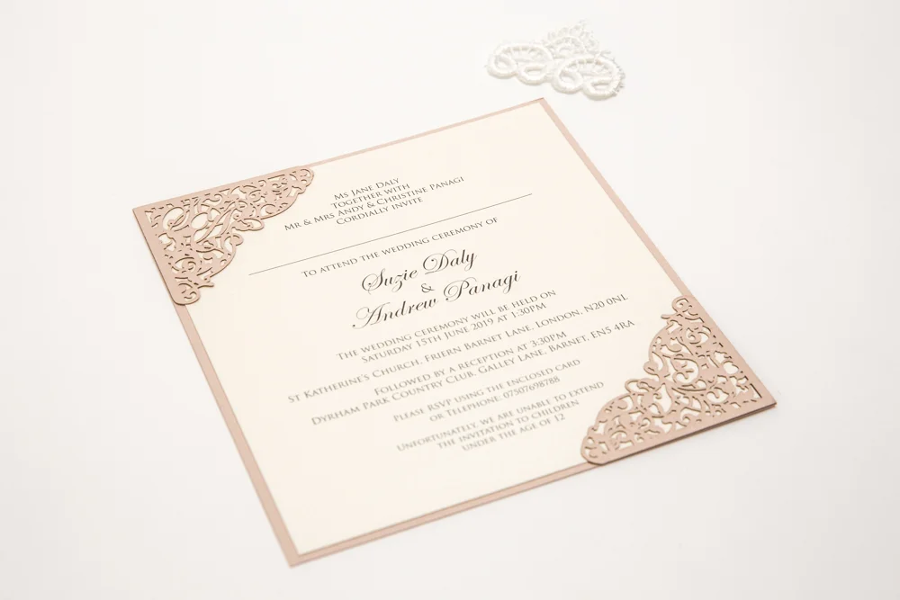 Elizabeth_corner_wedding_Invitation. (2 of 6).jpg