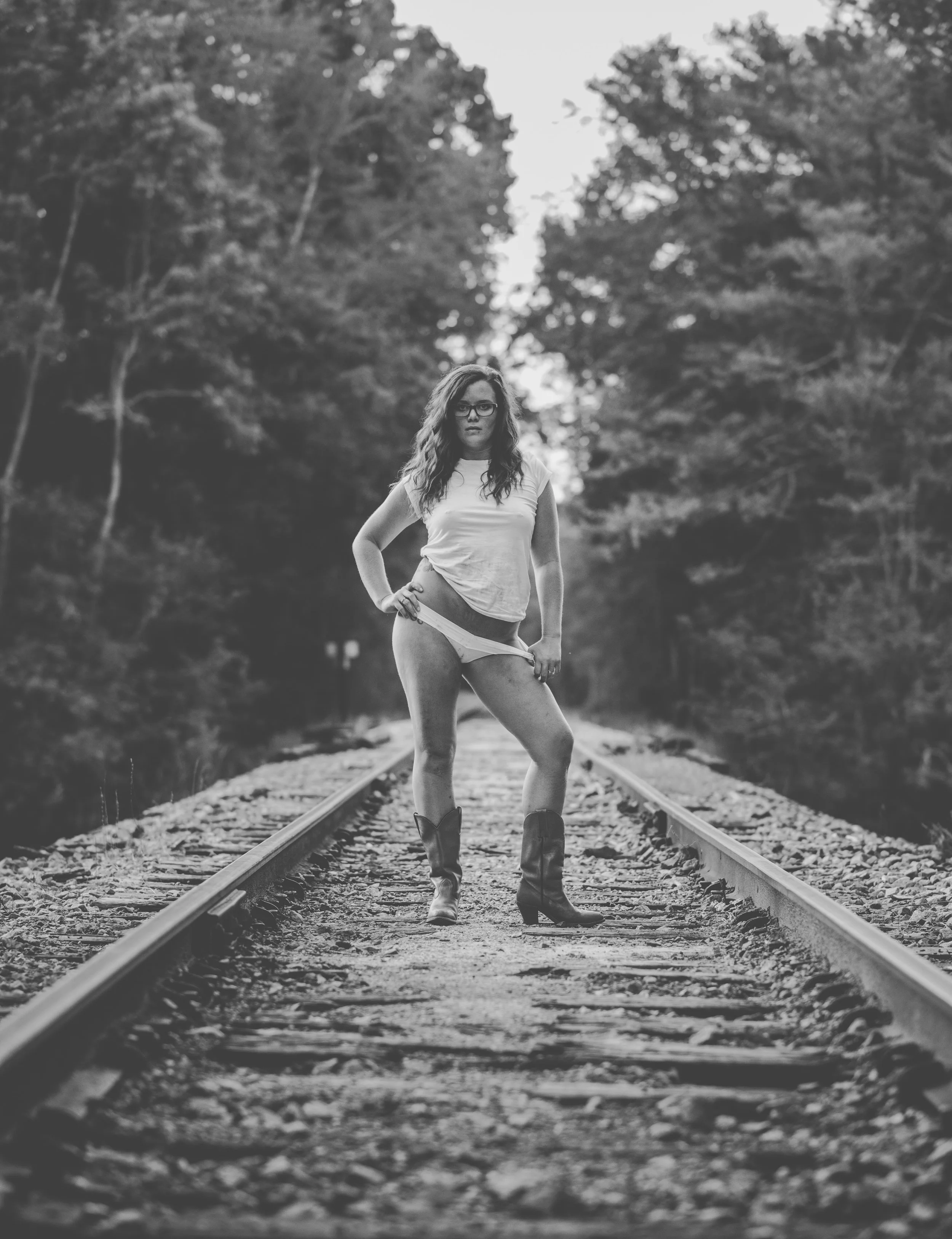 Myrtle Beach-Boudoir-Photo-Shoot-Lindsey-Train-19.jpg