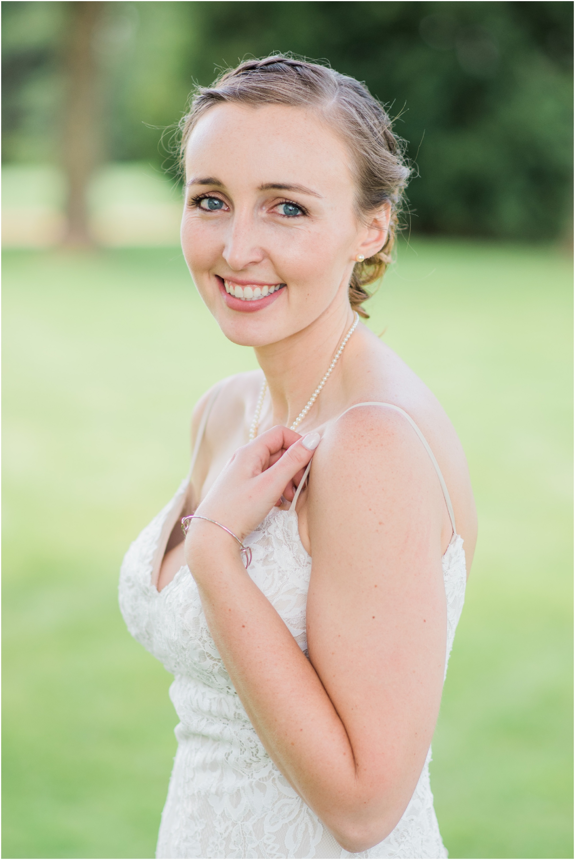Wisconsin-Wedding-Photographer-Reedsburg-Country-Club-Kaela-and Matt-Wedding-104.jpg