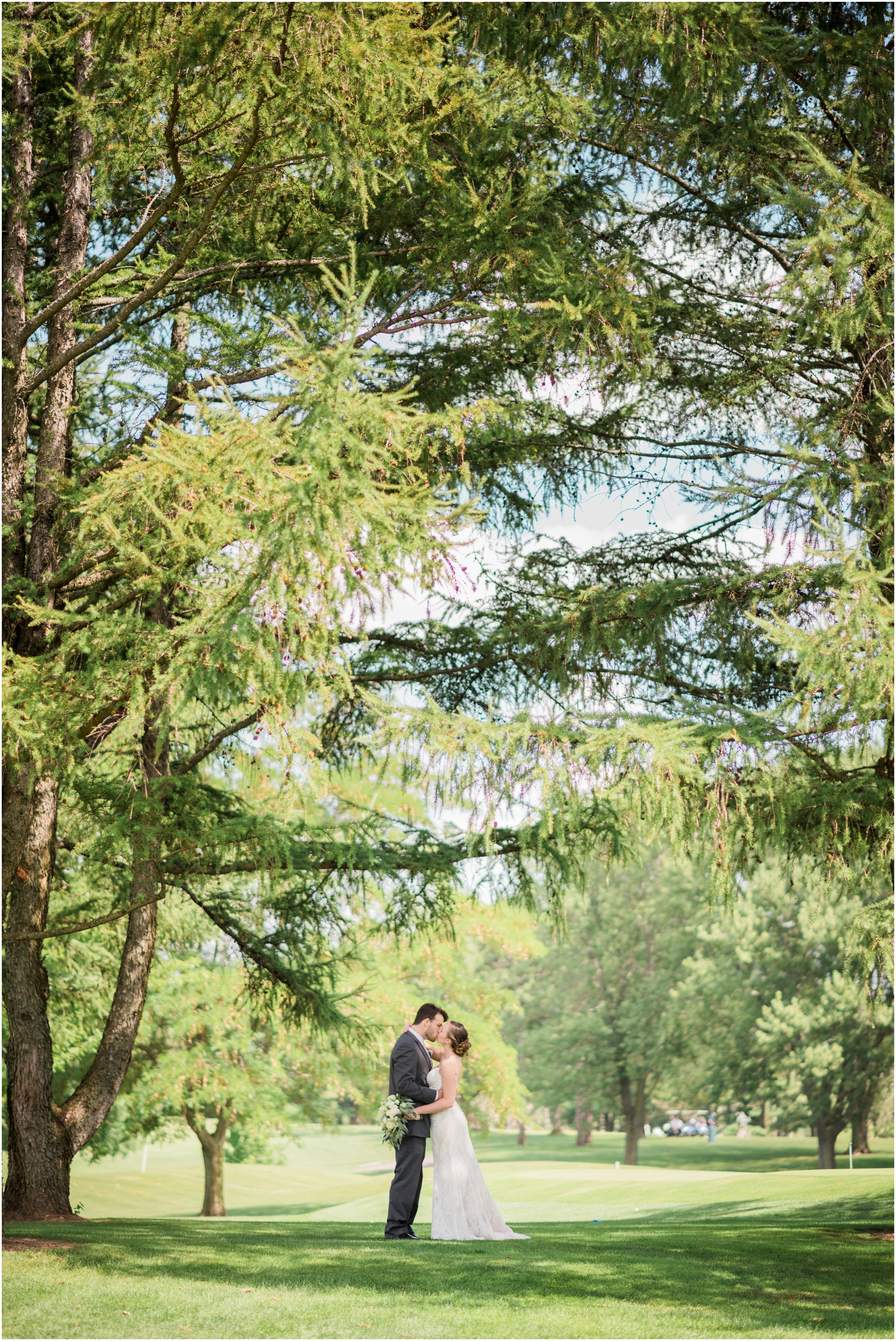 Wisconsin-Wedding-Photographer-Reedsburg-Country-Club-Kaela-and Matt-Wedding-239.jpg