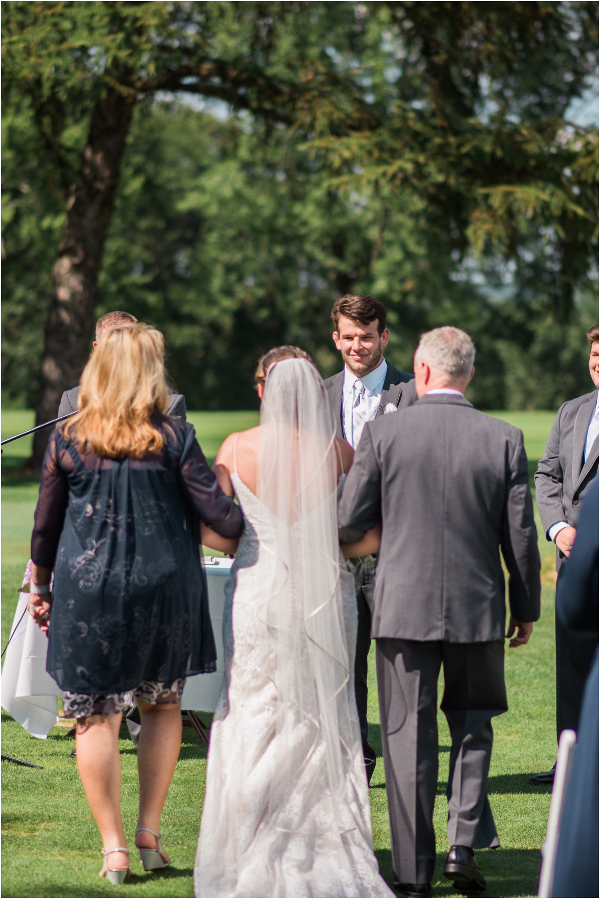 Wisconsin-Wedding-Photographer-Reedsburg-Country-Club-Kaela-and Matt-Wedding-434.jpg