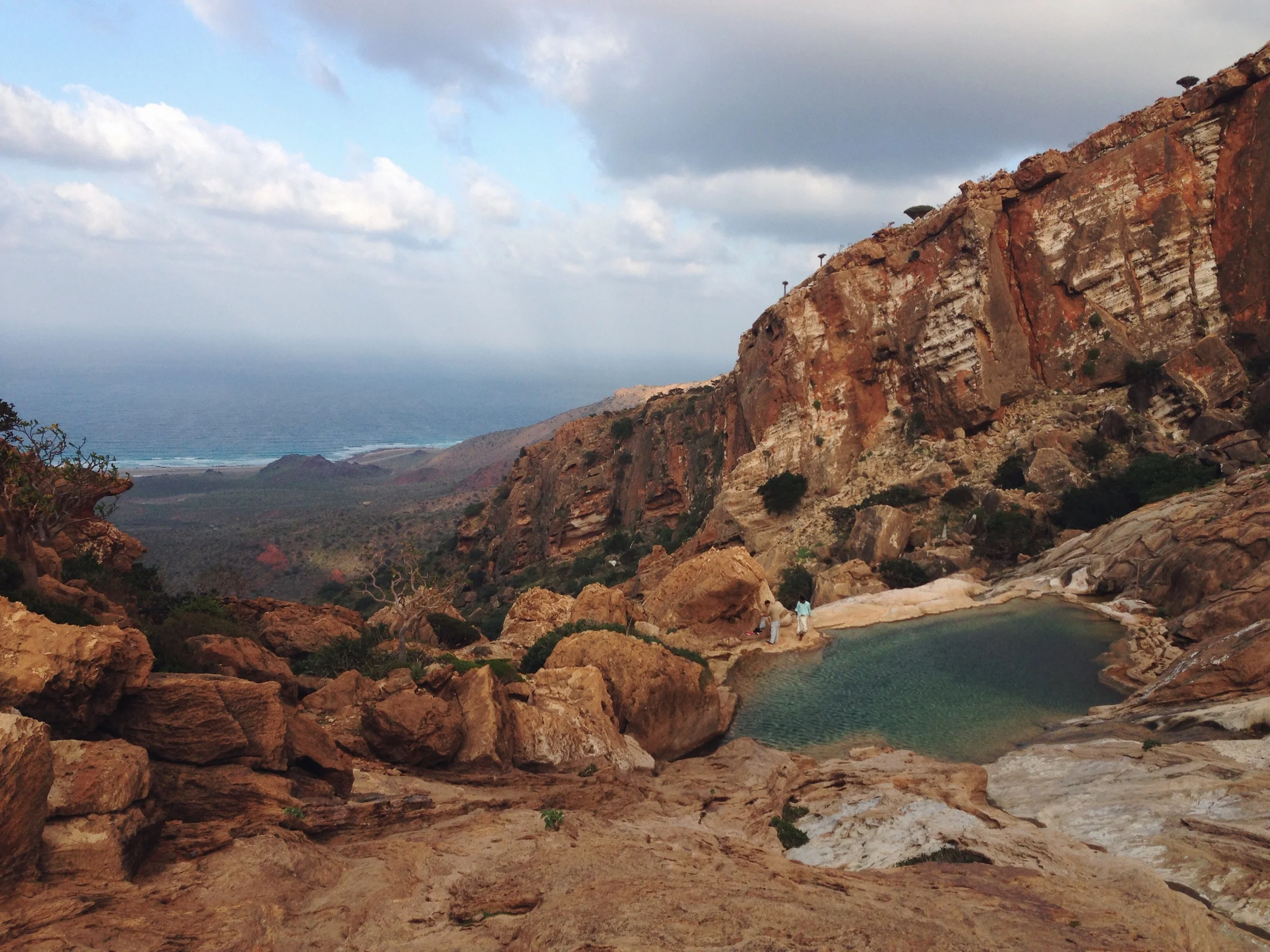IMG_3567-a pool in homhil.JPG