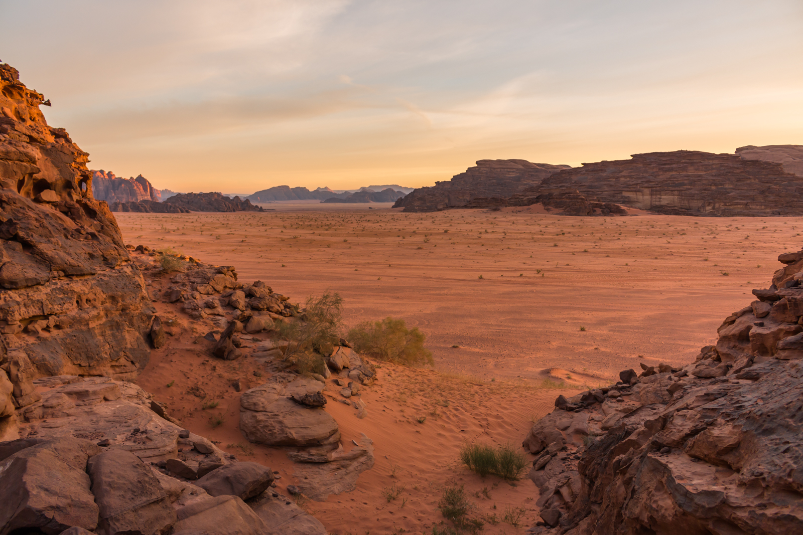 10 sunset in wadi rum desert.jpg