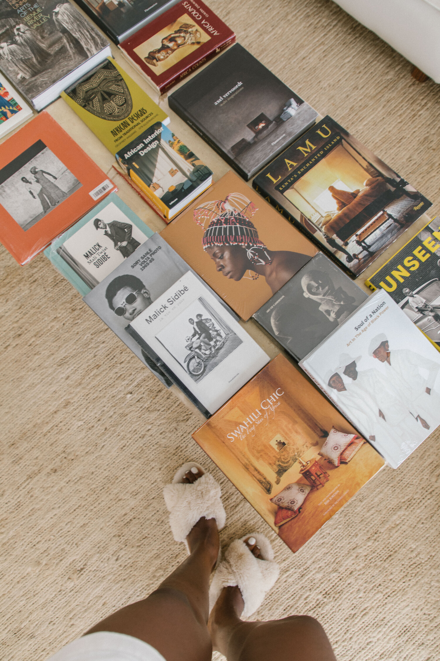 15+ OF MY FAVORITE COFFEE TABLE BOOKS RIGHT NOW — Spirited Pursuit
