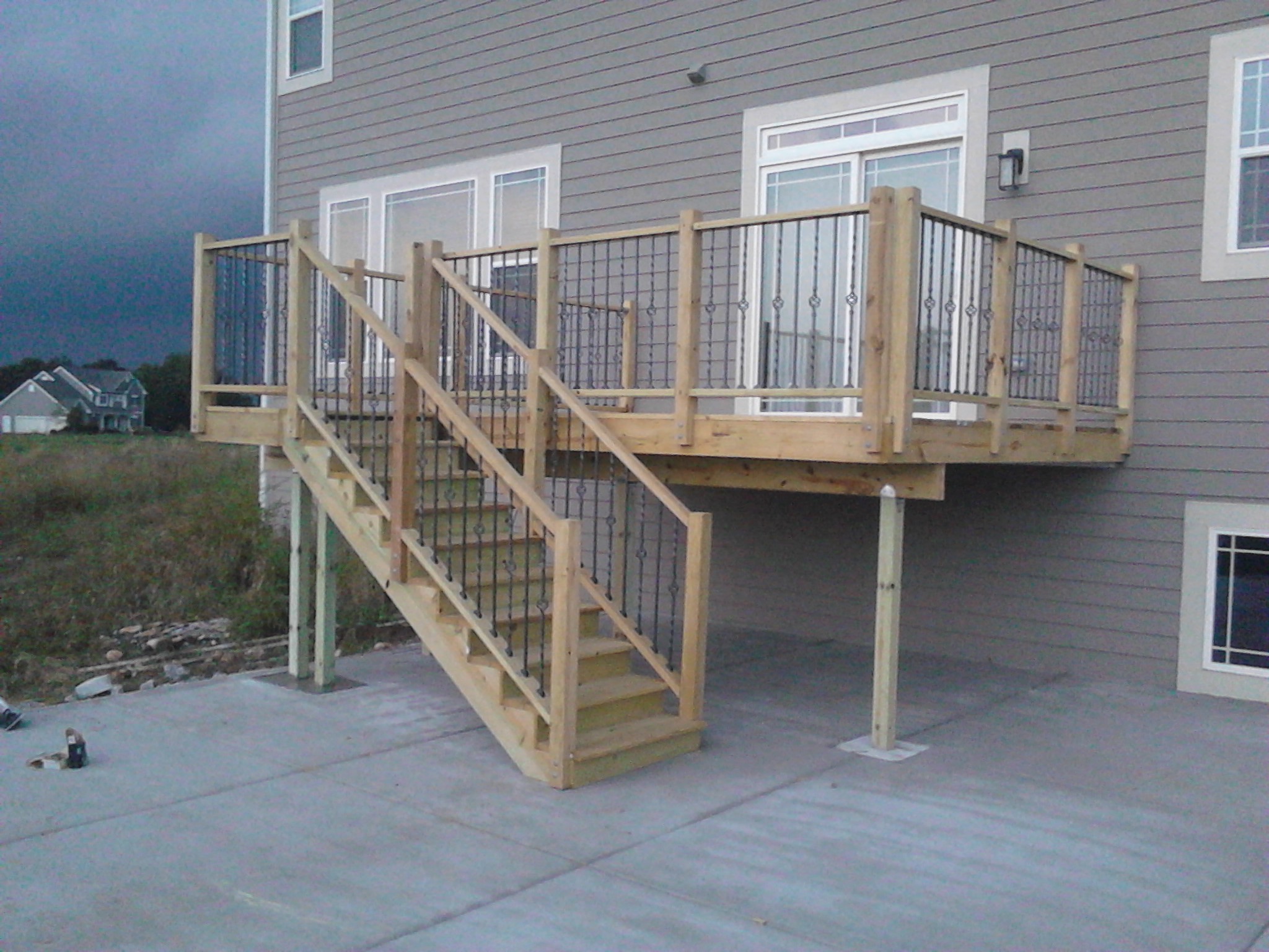 Decks, Patios & Fences