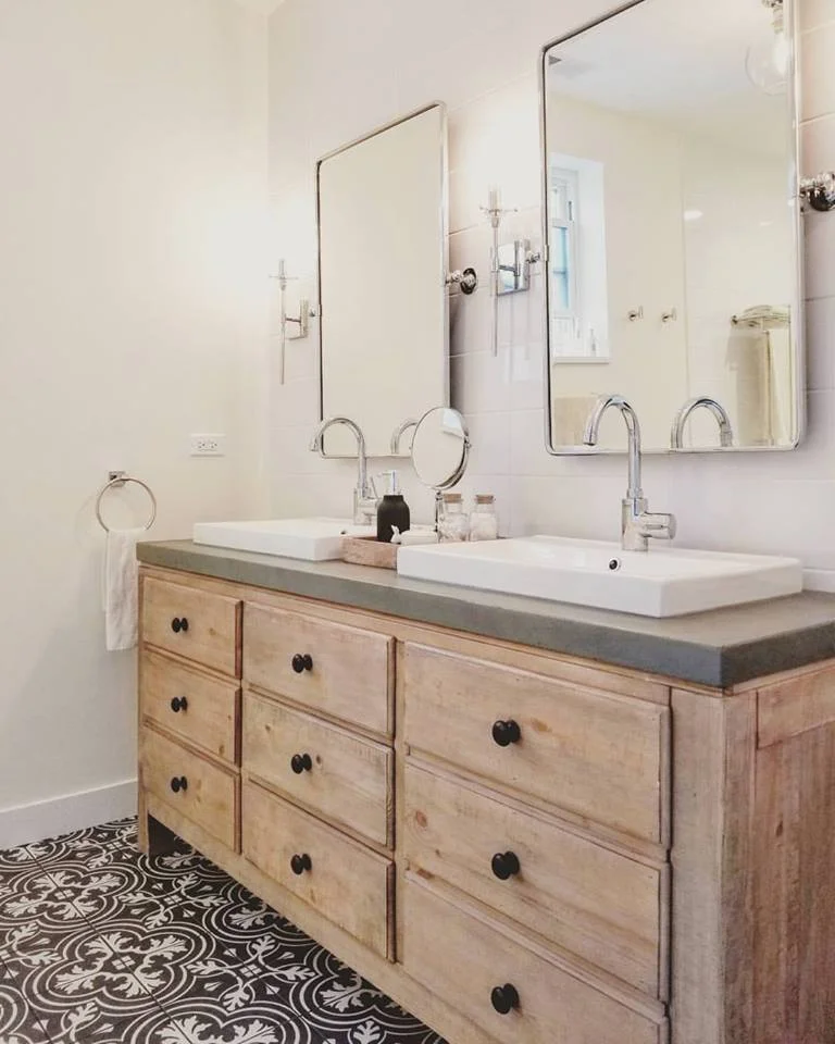 master bath 2.jpg
