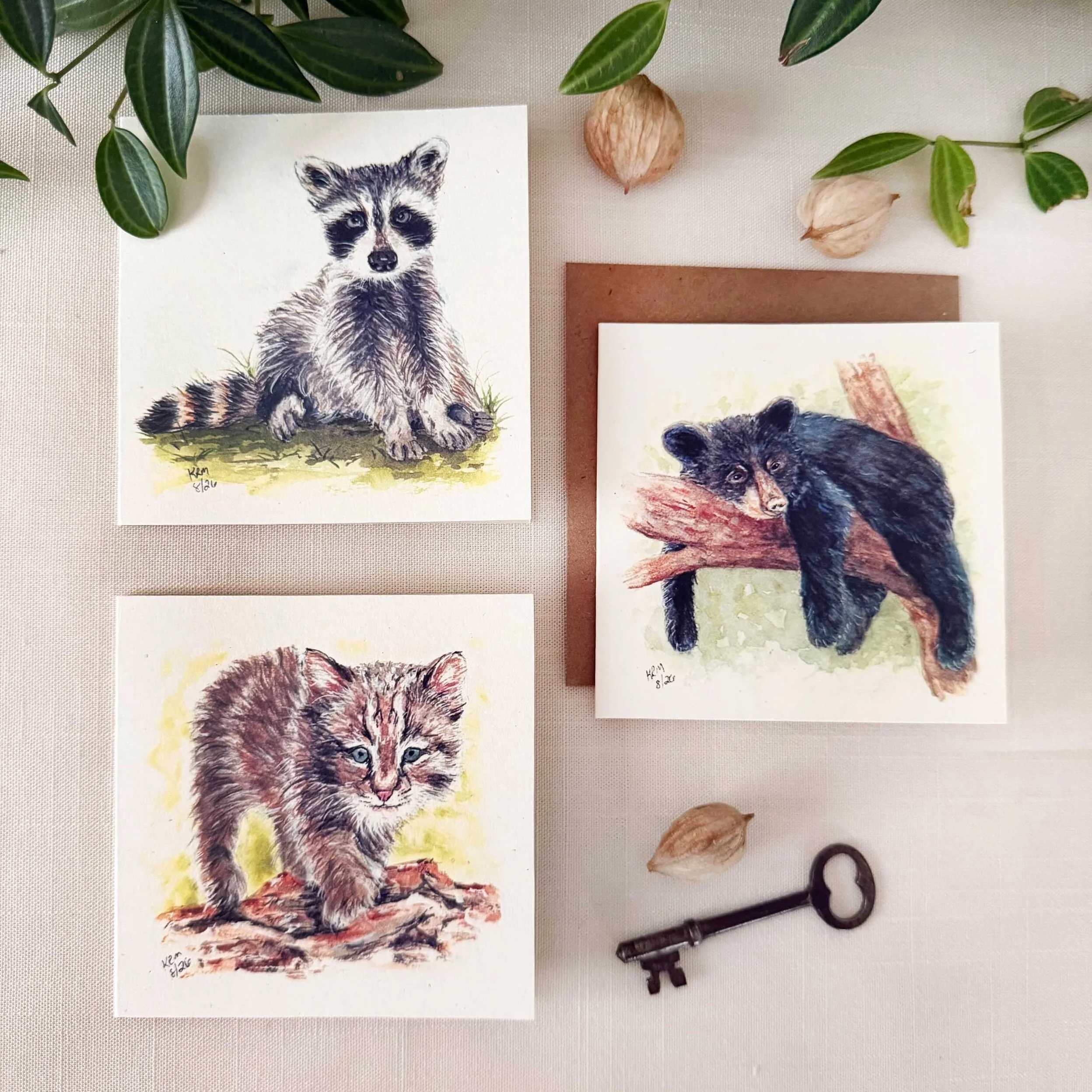 With my set of new paintings I created a mini card set featuring all three new cuties. #watercoloranimals #woodlandcreatures #greetingcards #minicards #ecofriendlyproducts