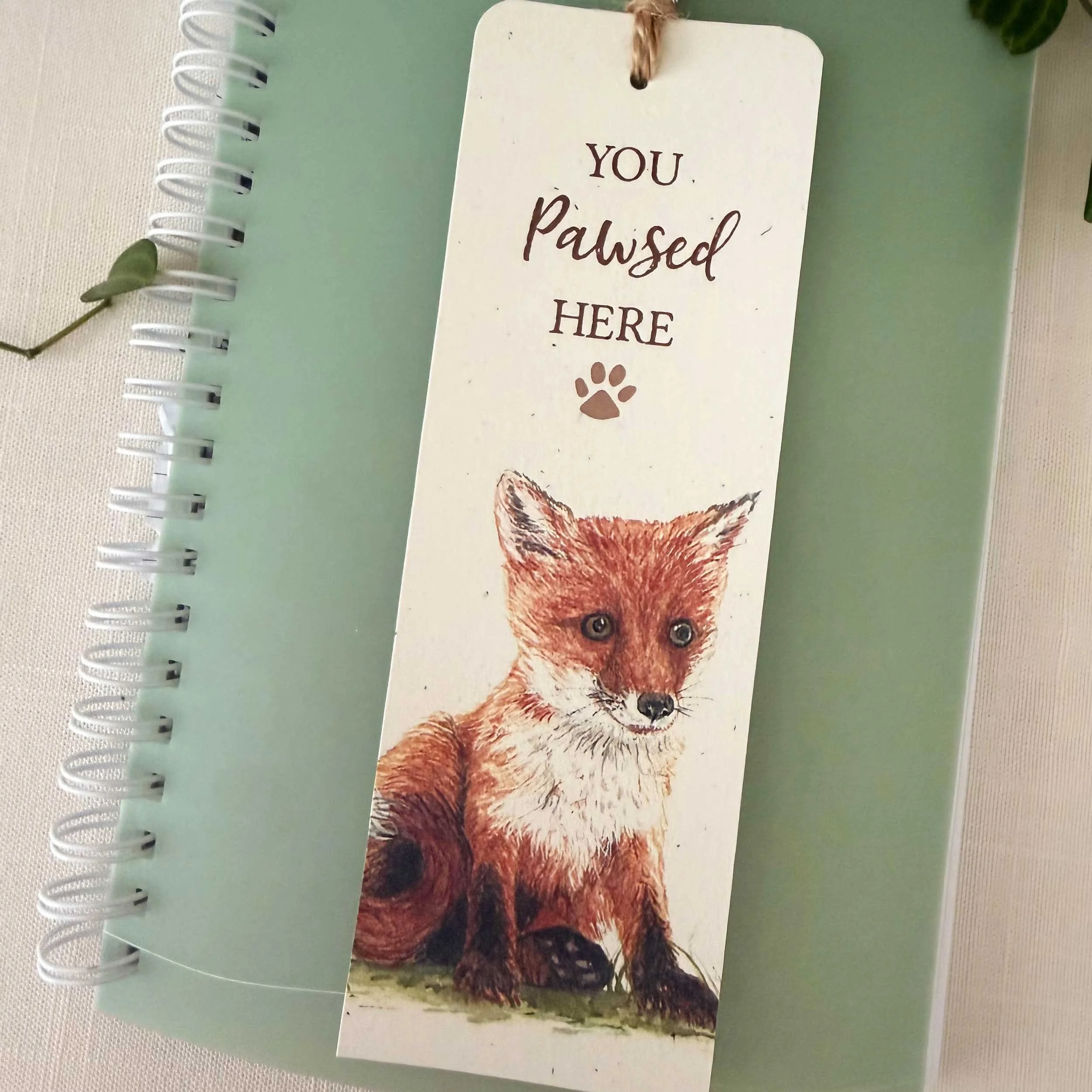 young-fox-sitting_bookmark_2.jpg