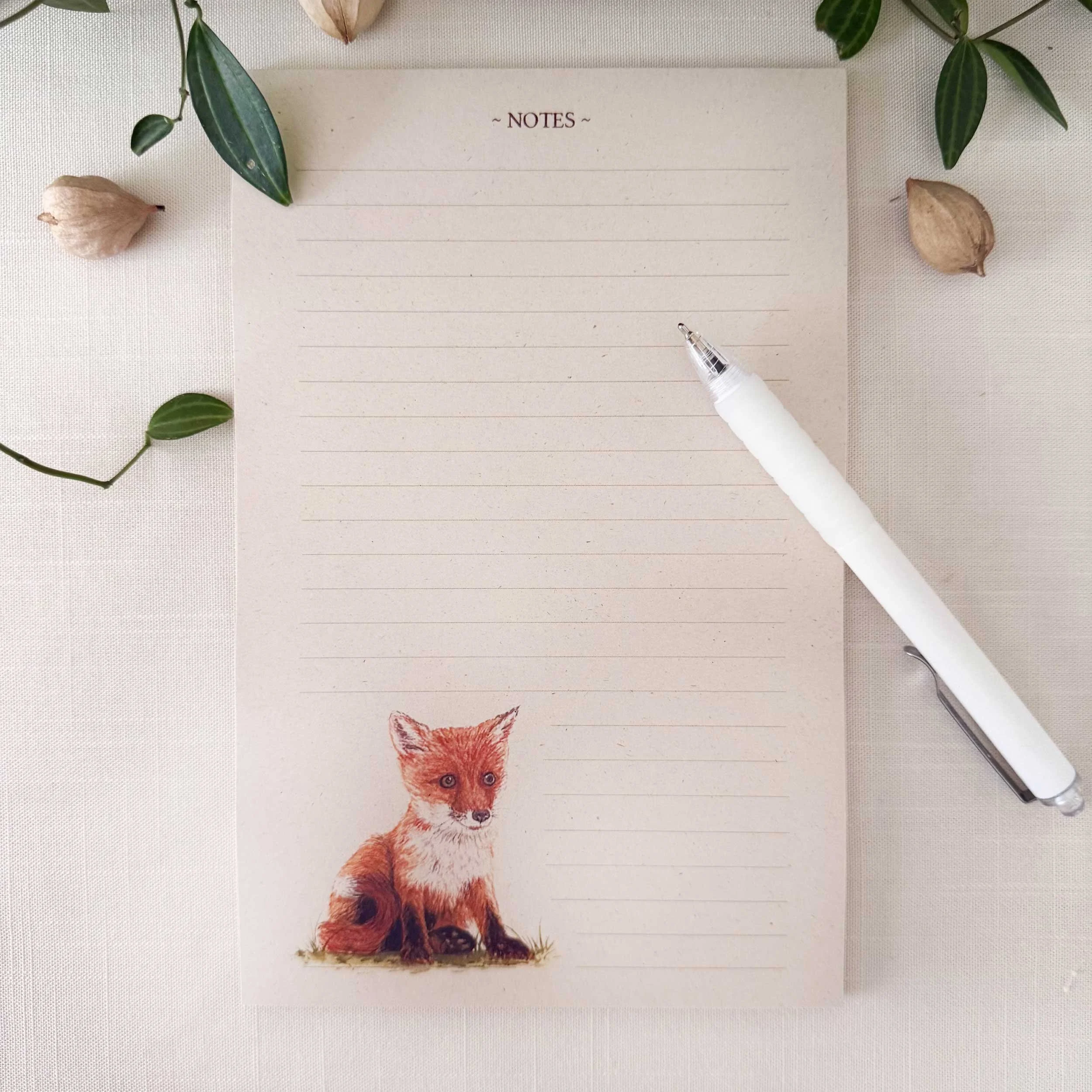 young-fox-sitting_notepad_1.jpg