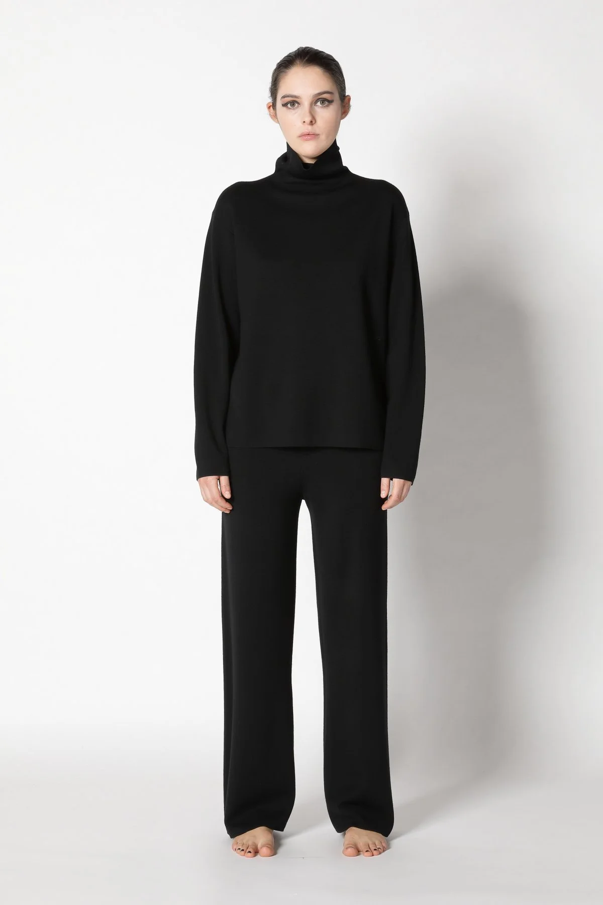  SMINFINITY Knitwear Hamburg Germany, Foto: Holger Stoehrmann, mail@stoehrmann.com, 0177-6302754 