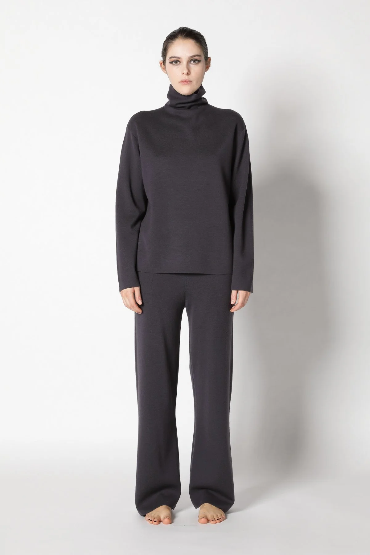  SMINFINITY Knitwear Hamburg Germany, Foto: Holger Stoehrmann, mail@stoehrmann.com, 0177-6302754 