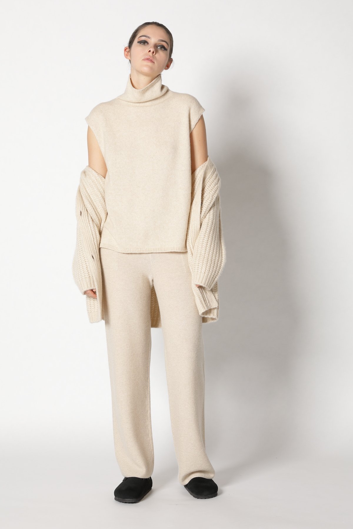  SMINFINITY Knitwear Hamburg Germany, Foto: Holger Stoehrmann, mail@stoehrmann.com, 0177-6302754 
