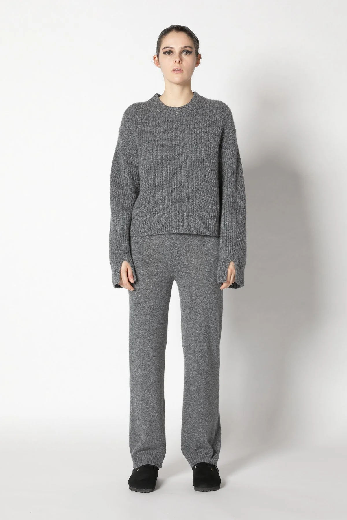  SMINFINITY Knitwear Hamburg Germany, Foto: Holger Stoehrmann, mail@stoehrmann.com, 0177-6302754 