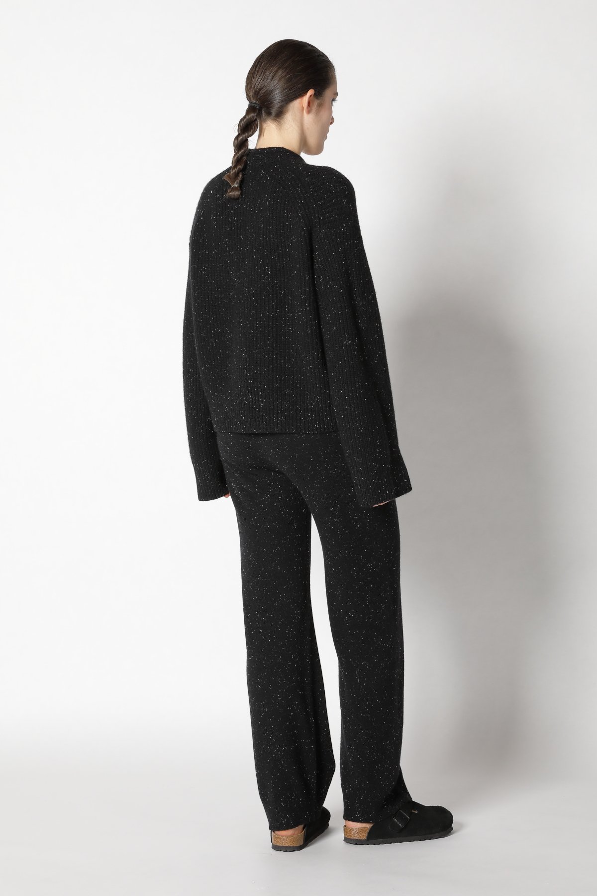  SMINFINITY Knitwear Hamburg Germany, Foto: Holger Stoehrmann, mail@stoehrmann.com, 0177-6302754 