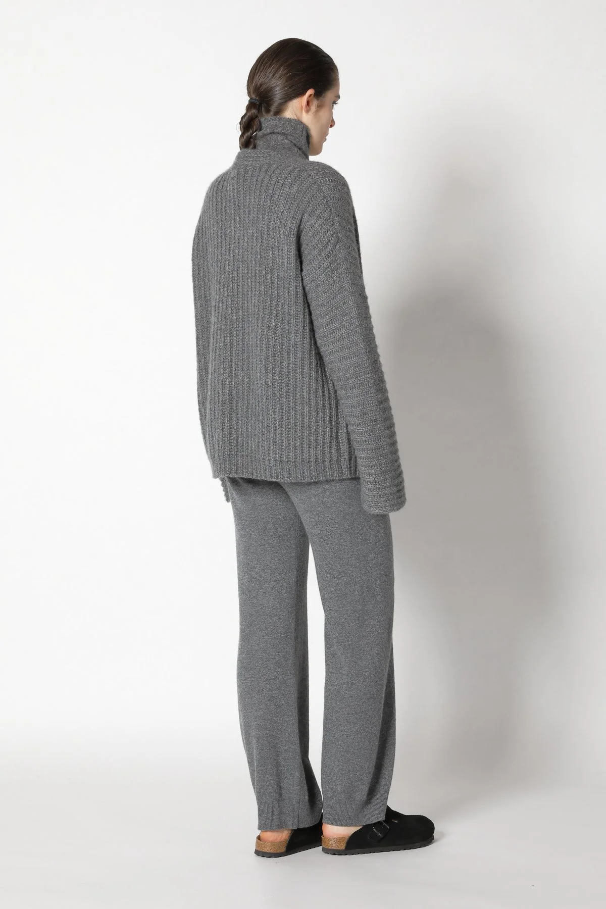  SMINFINITY Knitwear Hamburg Germany, Foto: Holger Stoehrmann, mail@stoehrmann.com, 0177-6302754 