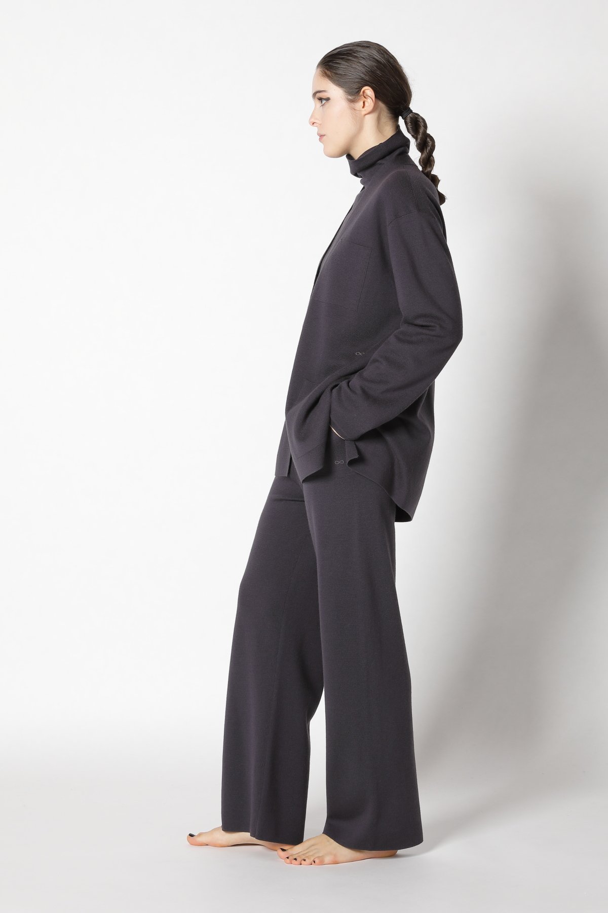  SMINFINITY Knitwear Hamburg Germany, Foto: Holger Stoehrmann, mail@stoehrmann.com, 0177-6302754 