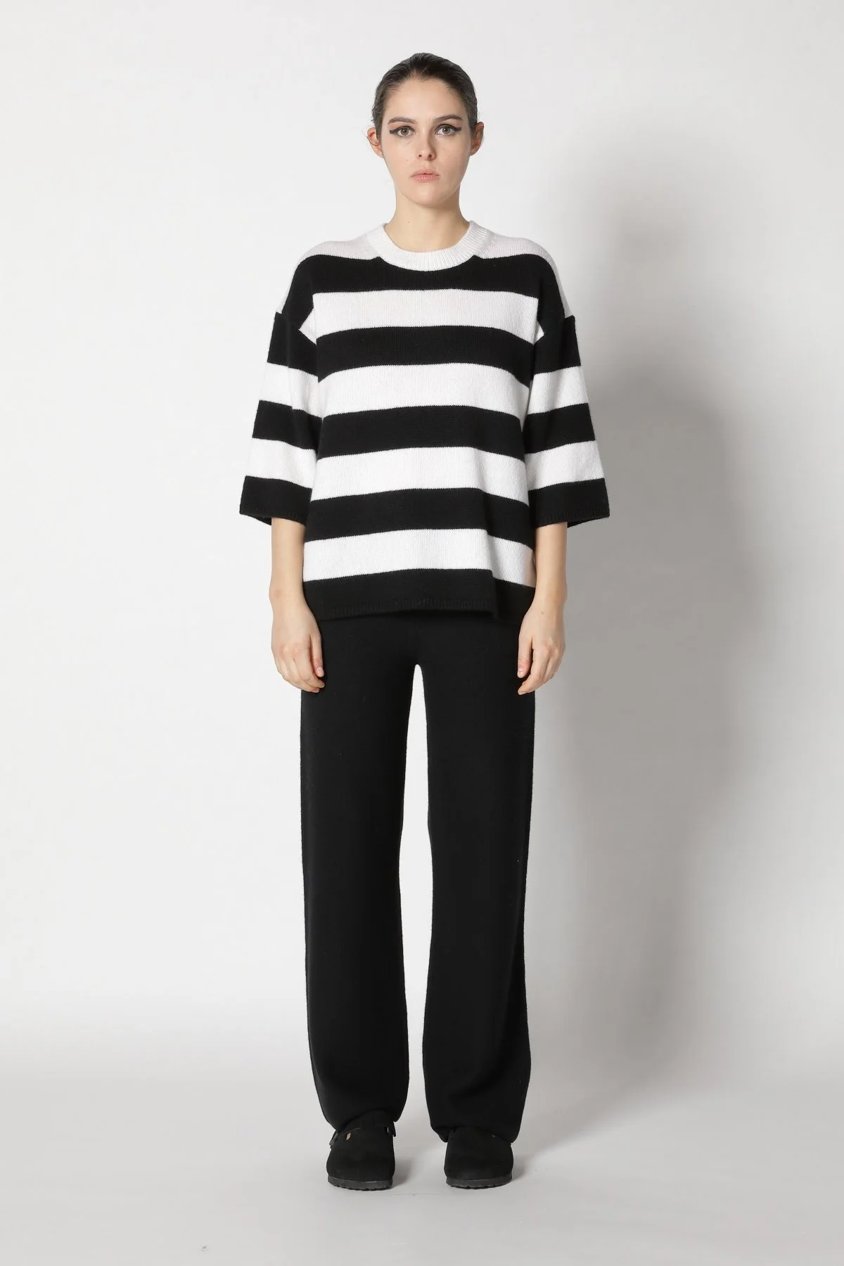  SMINFINITY Knitwear Hamburg Germany, Foto: Holger Stoehrmann, mail@stoehrmann.com, 0177-6302754 