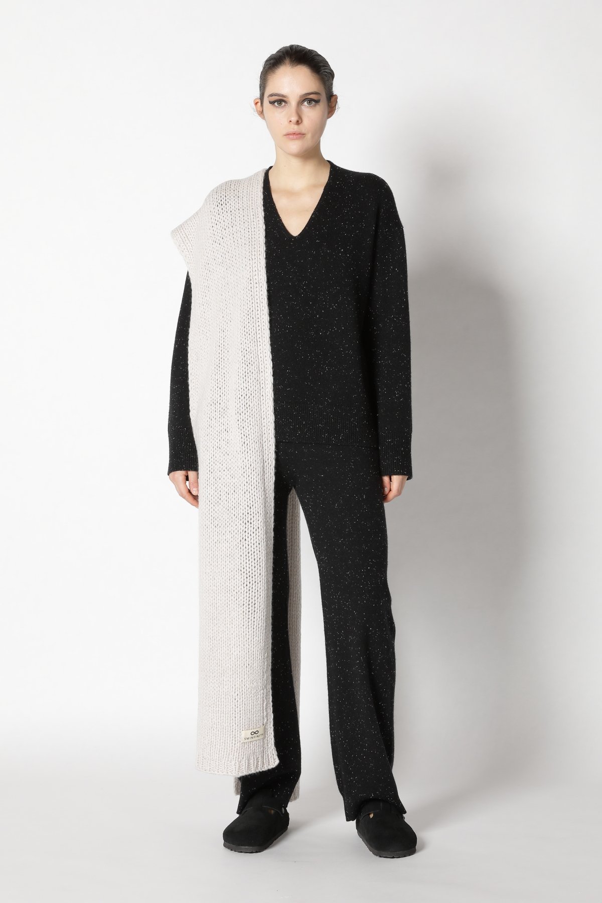  SMINFINITY Knitwear Hamburg Germany, Foto: Holger Stoehrmann, mail@stoehrmann.com, 0177-6302754 