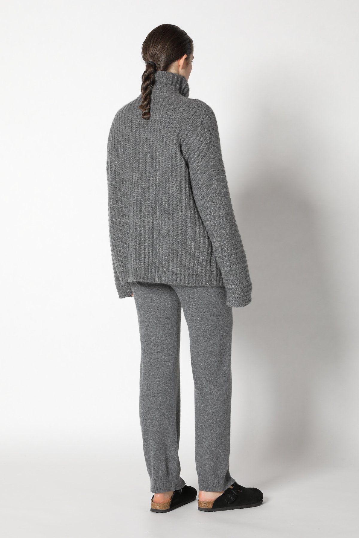  SMINFINITY Knitwear Hamburg Germany, Foto: Holger Stoehrmann, mail@stoehrmann.com, 0177-6302754 