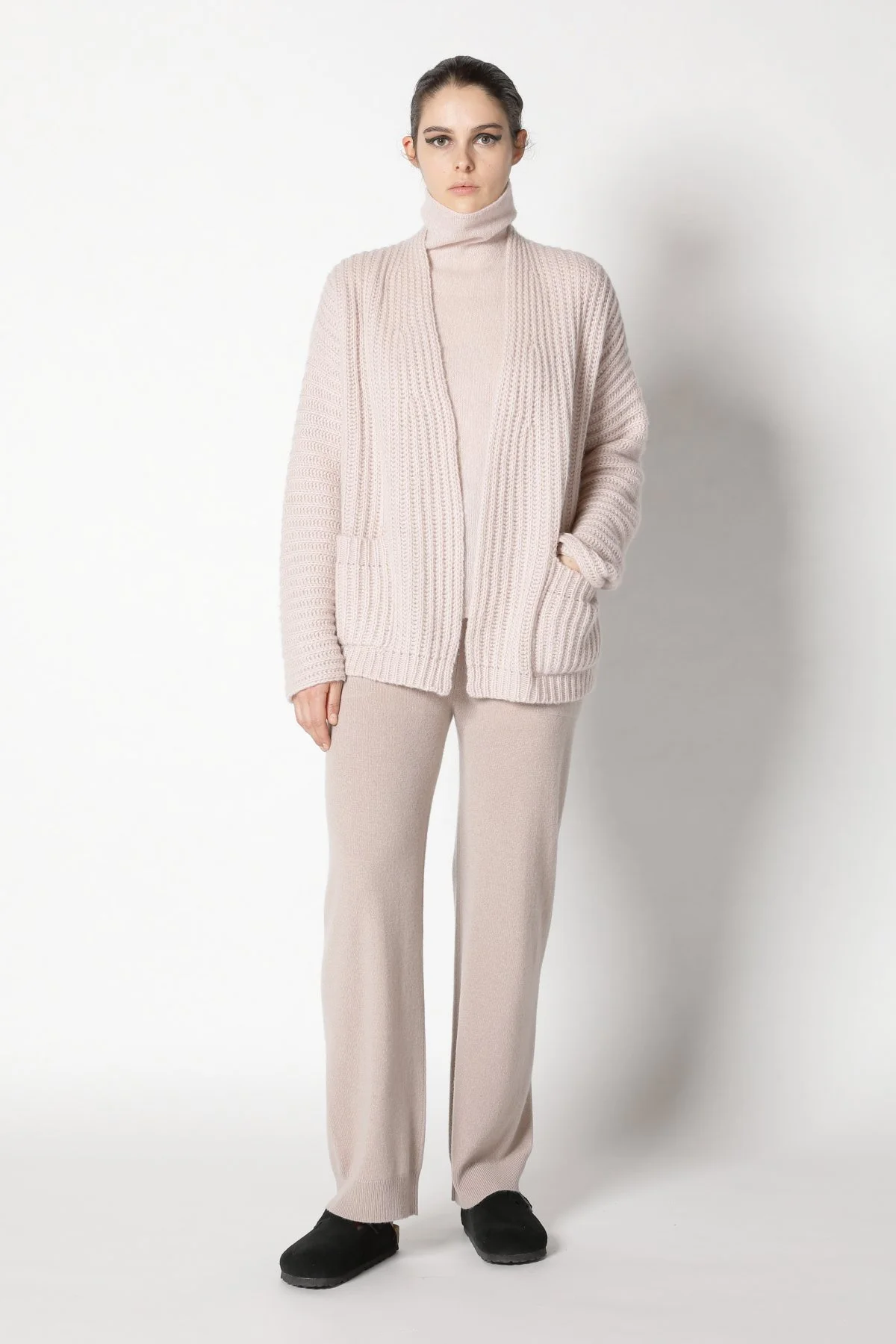  SMINFINITY Knitwear Hamburg Germany, Foto: Holger Stoehrmann, mail@stoehrmann.com, 0177-6302754 