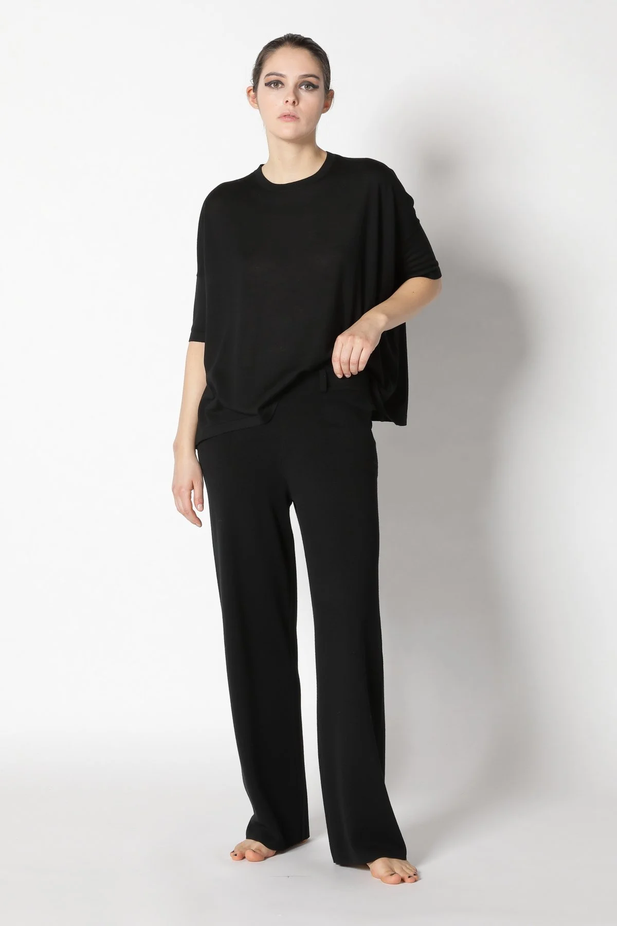  SMINFINITY Knitwear Hamburg Germany, Foto: Holger Stoehrmann, mail@stoehrmann.com, 0177-6302754 