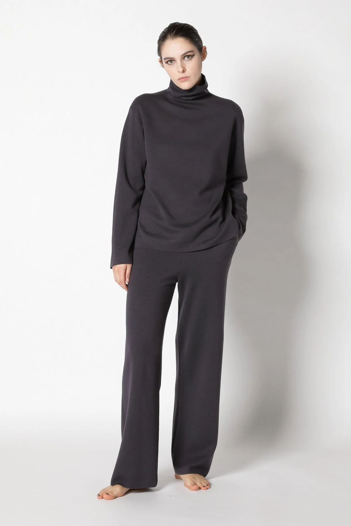  SMINFINITY Knitwear Hamburg Germany, Foto: Holger Stoehrmann, mail@stoehrmann.com, 0177-6302754 