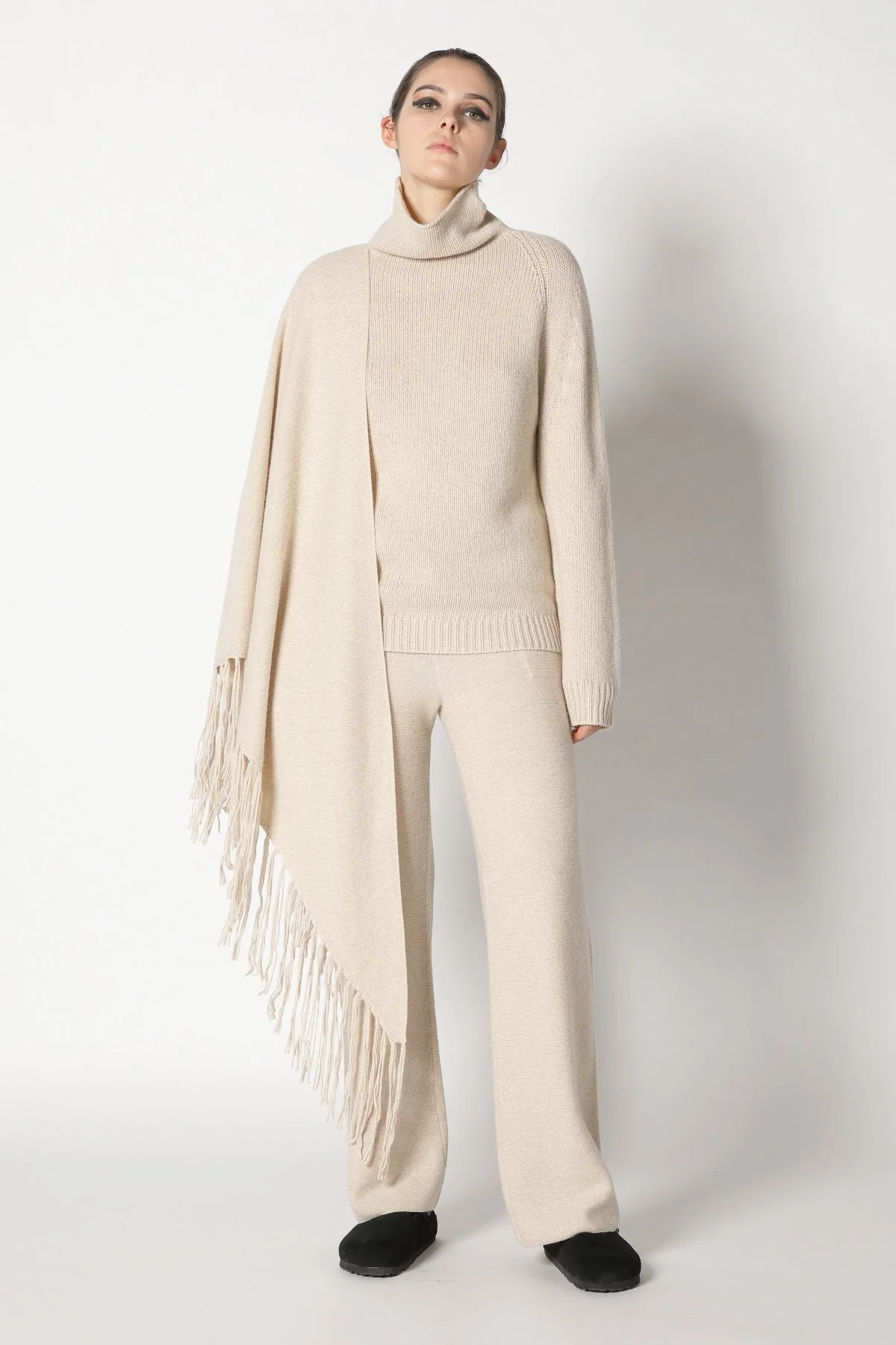  SMINFINITY Knitwear Hamburg Germany, Foto: Holger Stoehrmann, mail@stoehrmann.com, 0177-6302754 