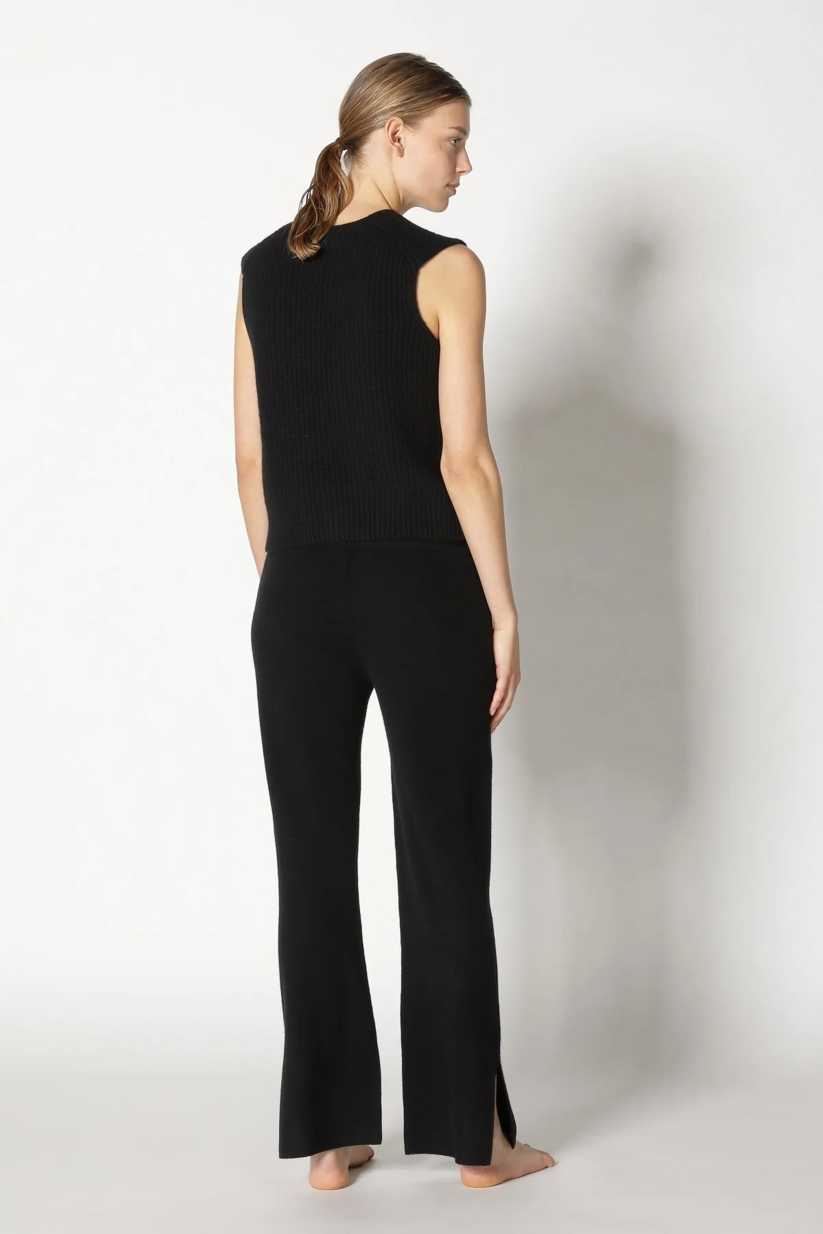  SMINFINITY Knitwear Hamburg Germany, Foto: Holger Stoehrmann, mail@stoehrmann.com, 0177-6302754 