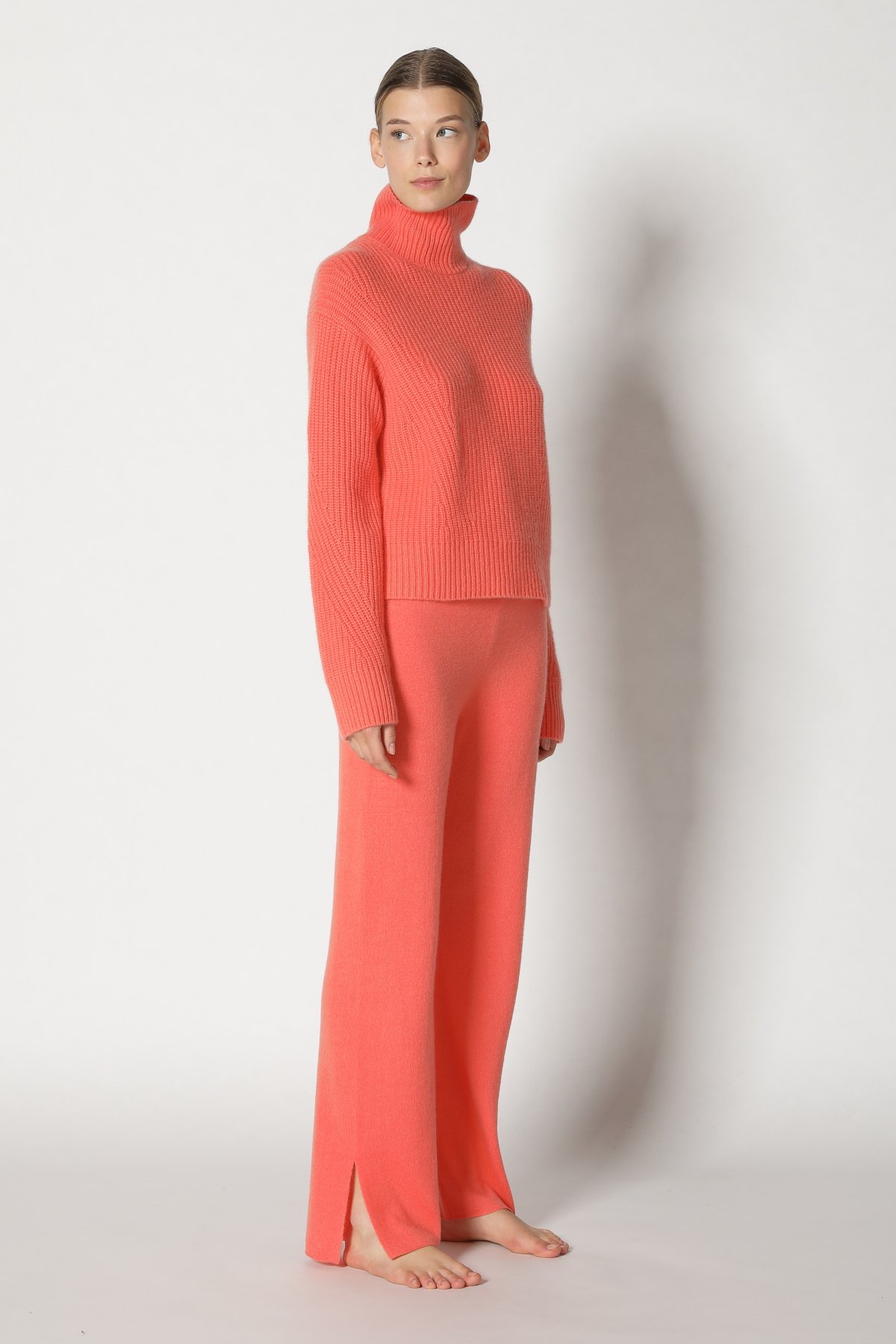  SMINFINITY Knitwear Hamburg Germany, Foto: Holger Stoehrmann, mail@stoehrmann.com, 0177-6302754 