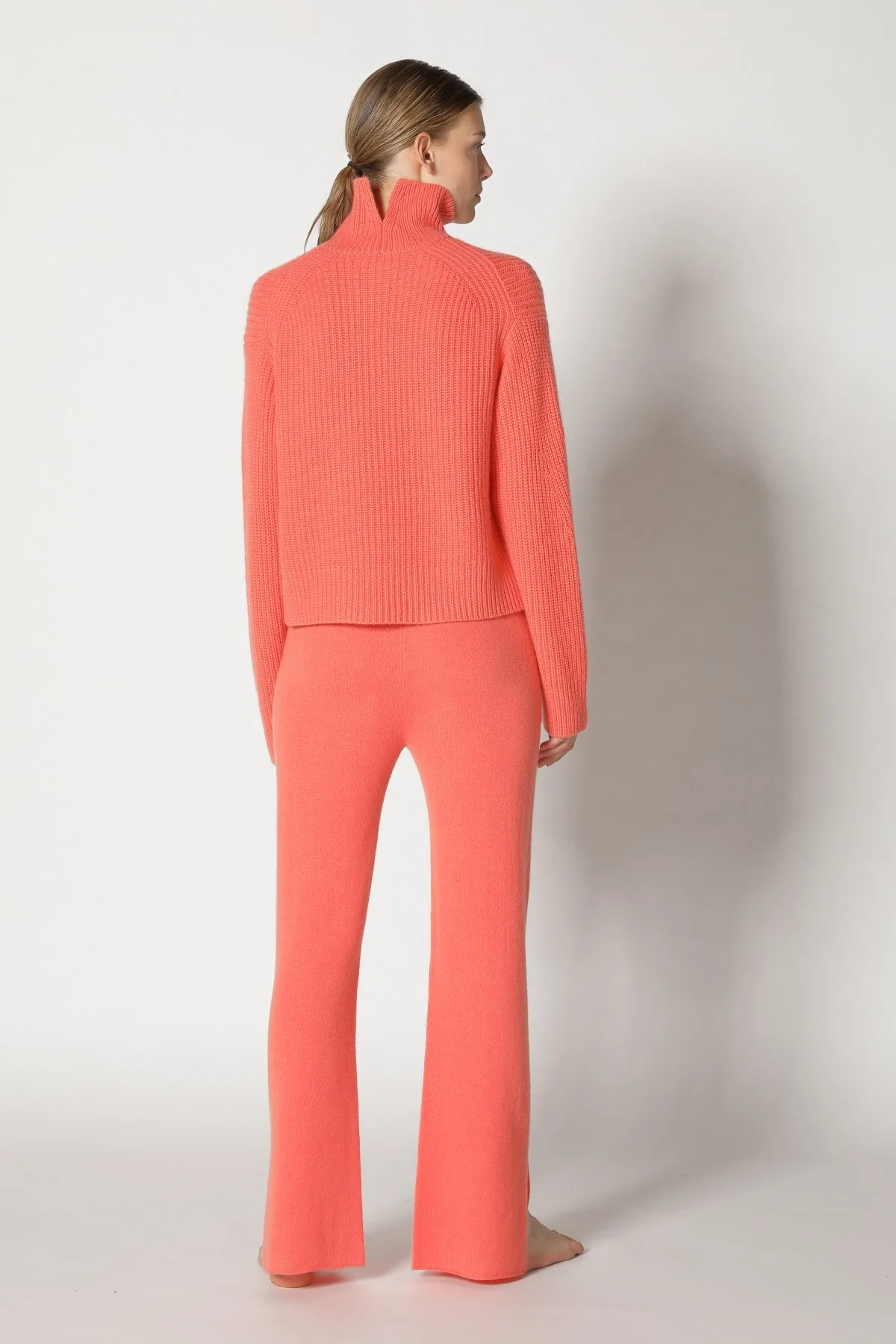  SMINFINITY Knitwear Hamburg Germany, Foto: Holger Stoehrmann, mail@stoehrmann.com, 0177-6302754 