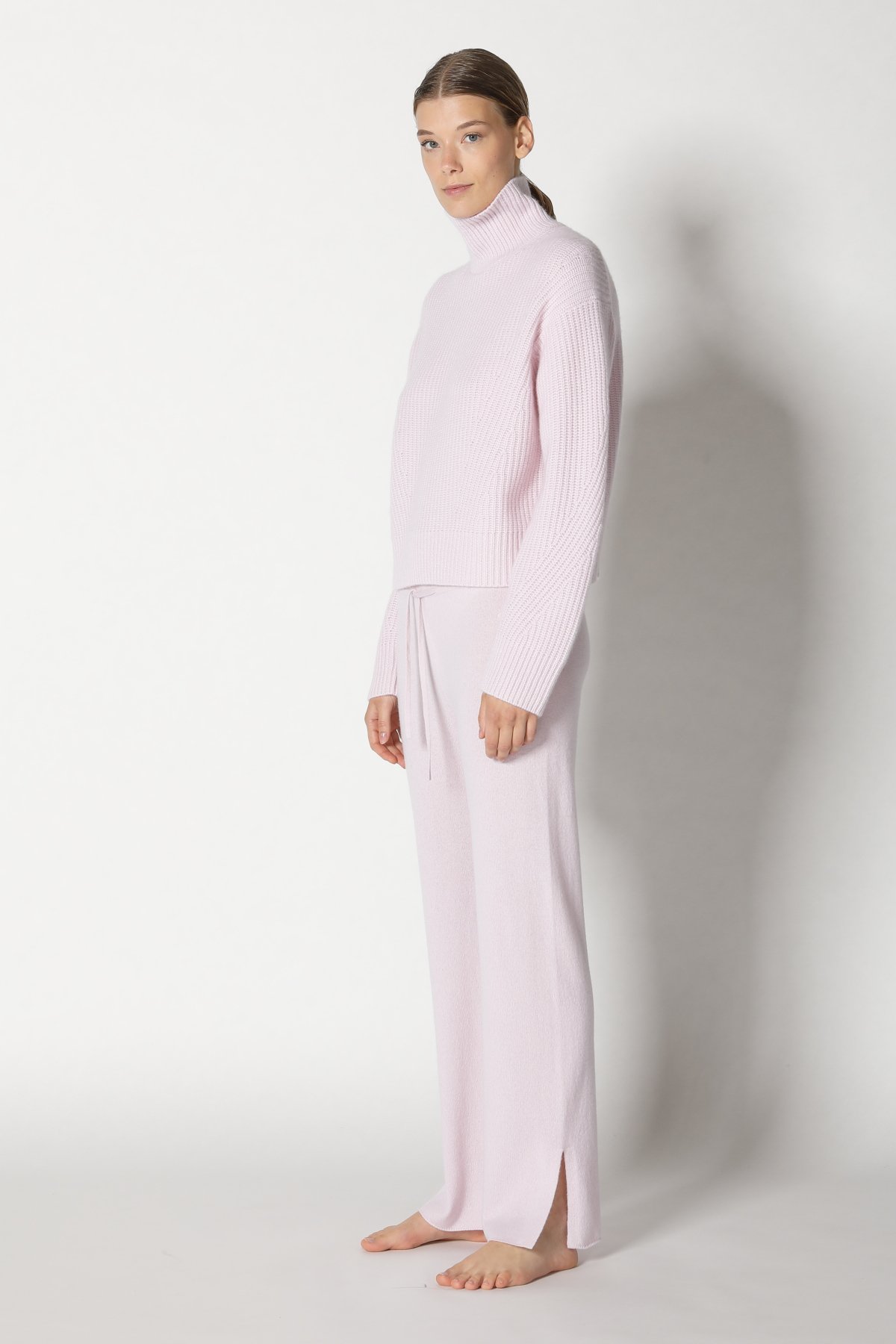  SMINFINITY Knitwear Hamburg Germany, Foto: Holger Stoehrmann, mail@stoehrmann.com, 0177-6302754 