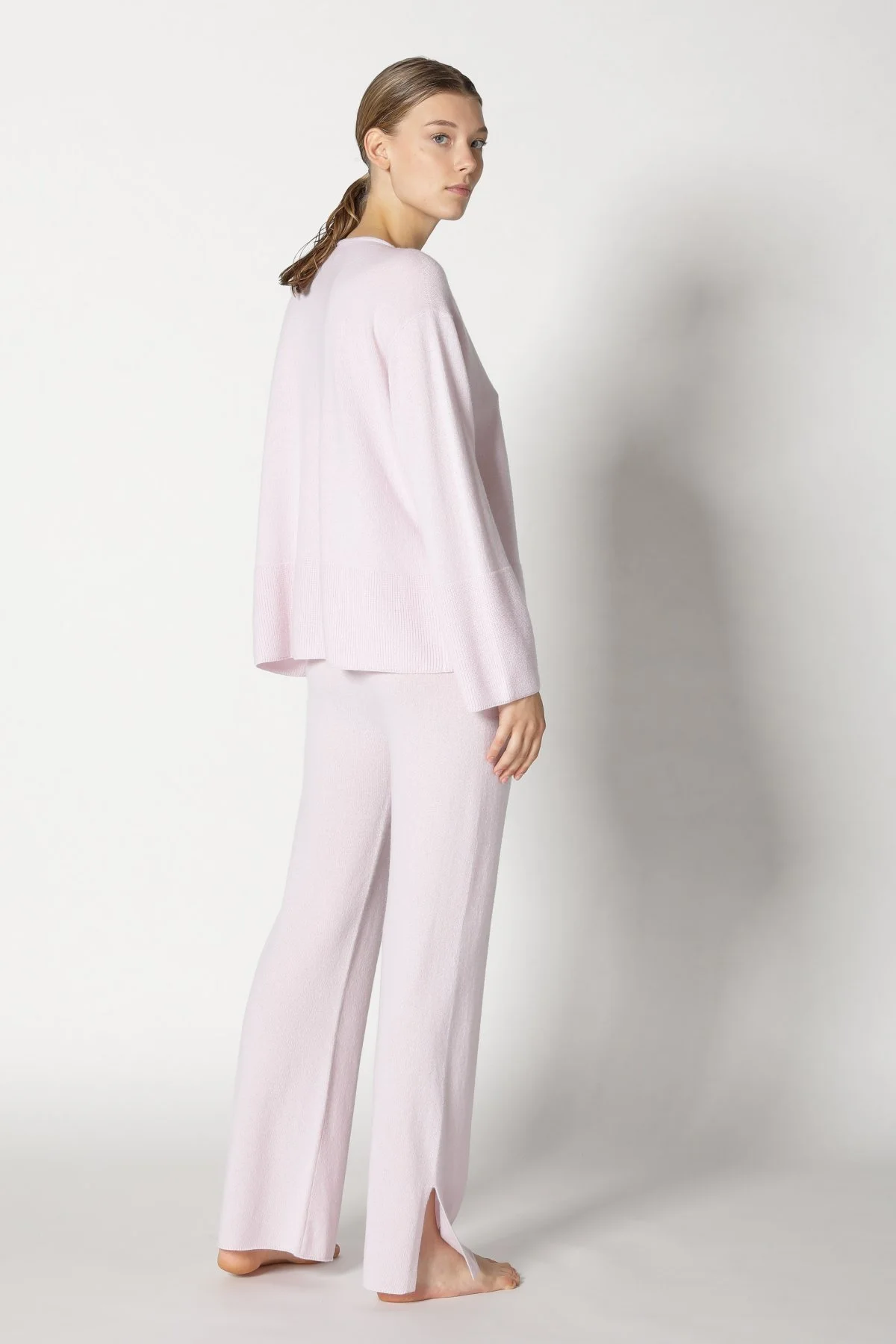  SMINFINITY Knitwear Hamburg Germany, Foto: Holger Stoehrmann, mail@stoehrmann.com, 0177-6302754 